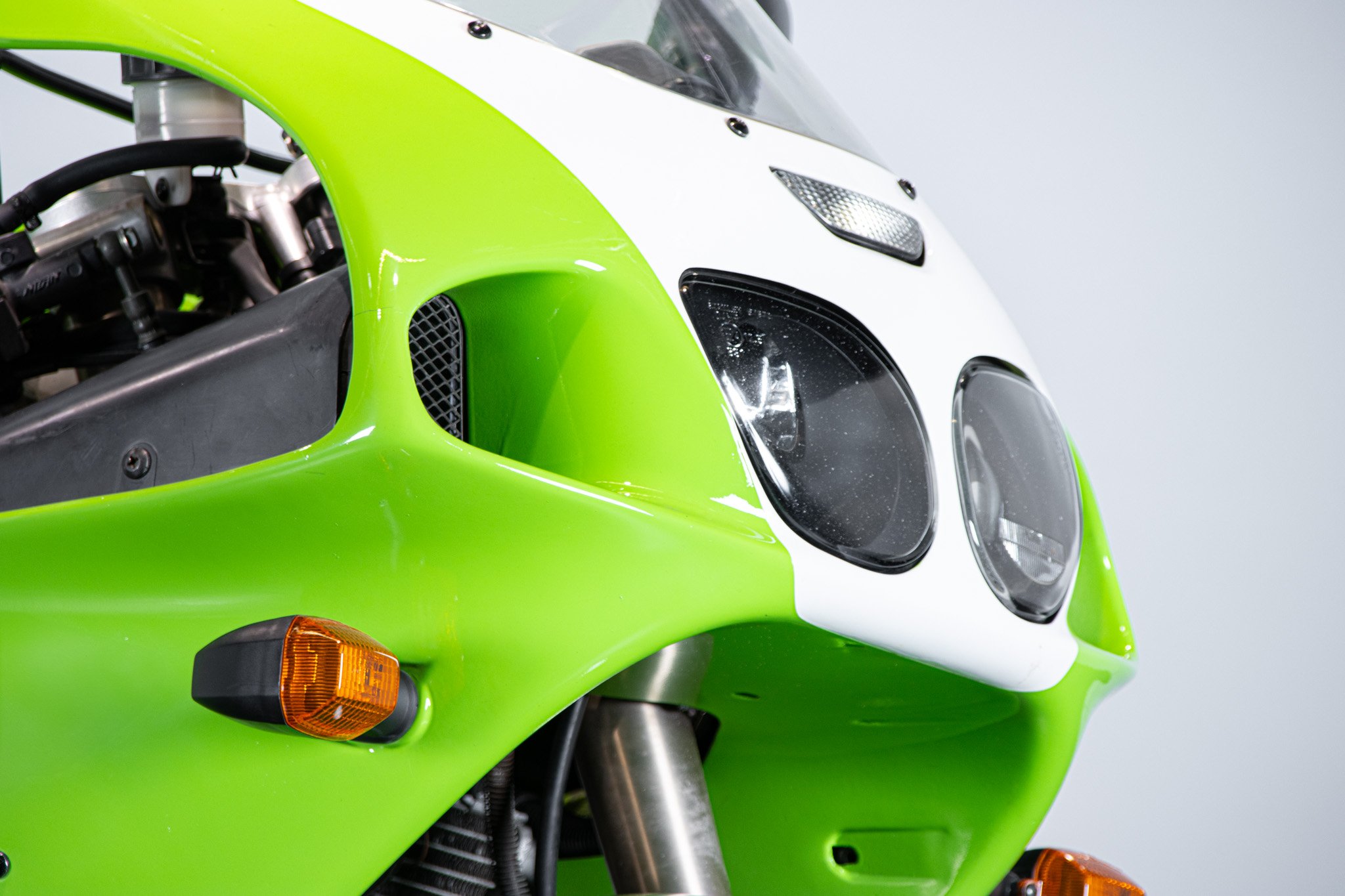 Kawasaki ZX-7R 