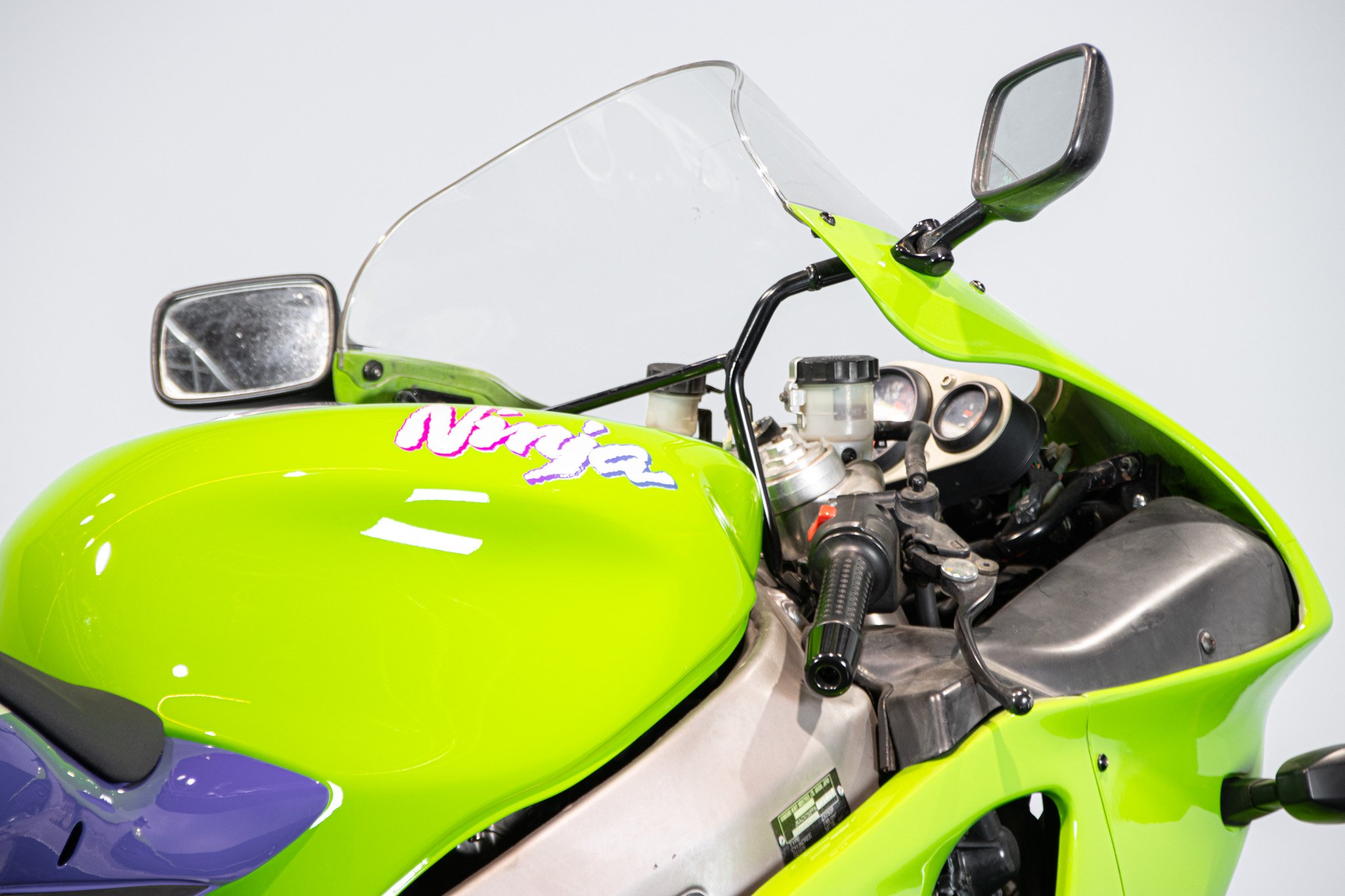 Kawasaki ZX-7R 