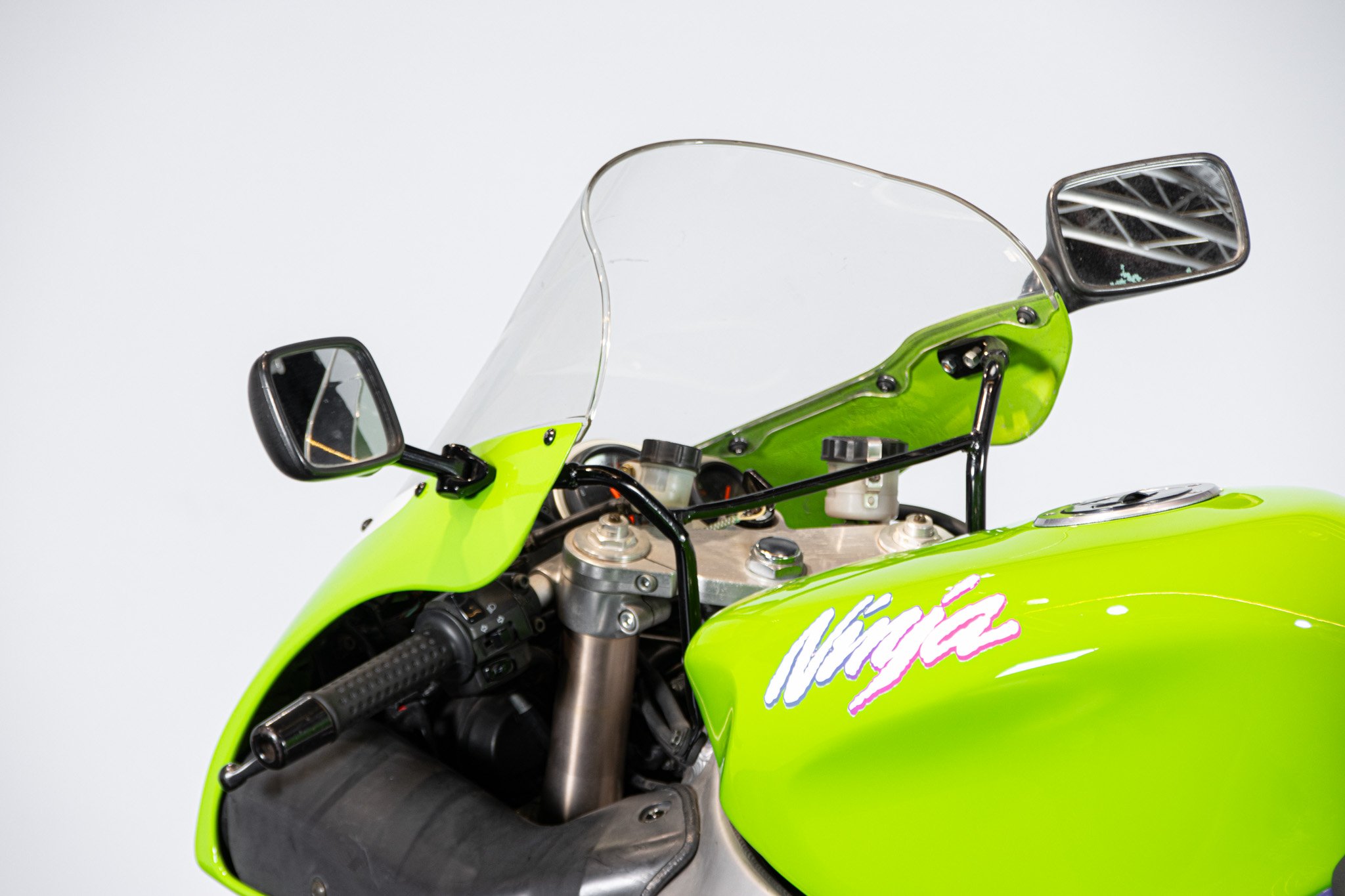 Kawasaki ZX-7R 