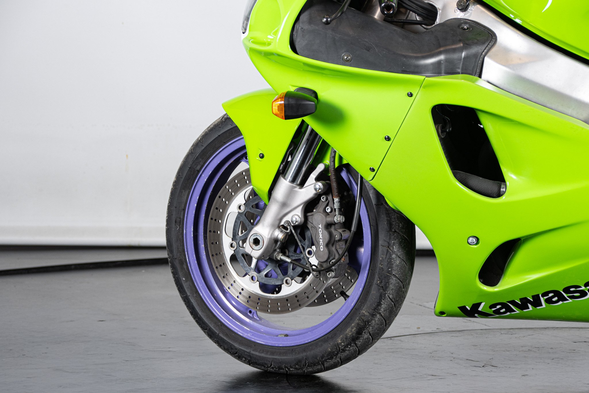 Kawasaki ZX-7R 