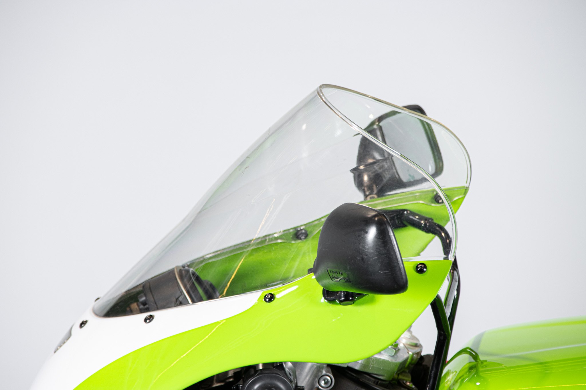 Kawasaki ZX-7R 