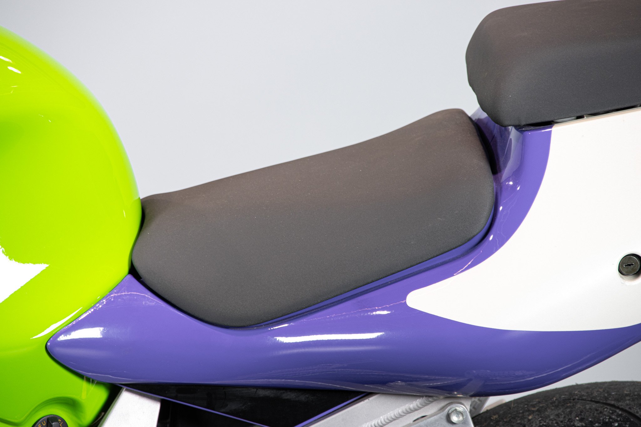Kawasaki ZX-7R 