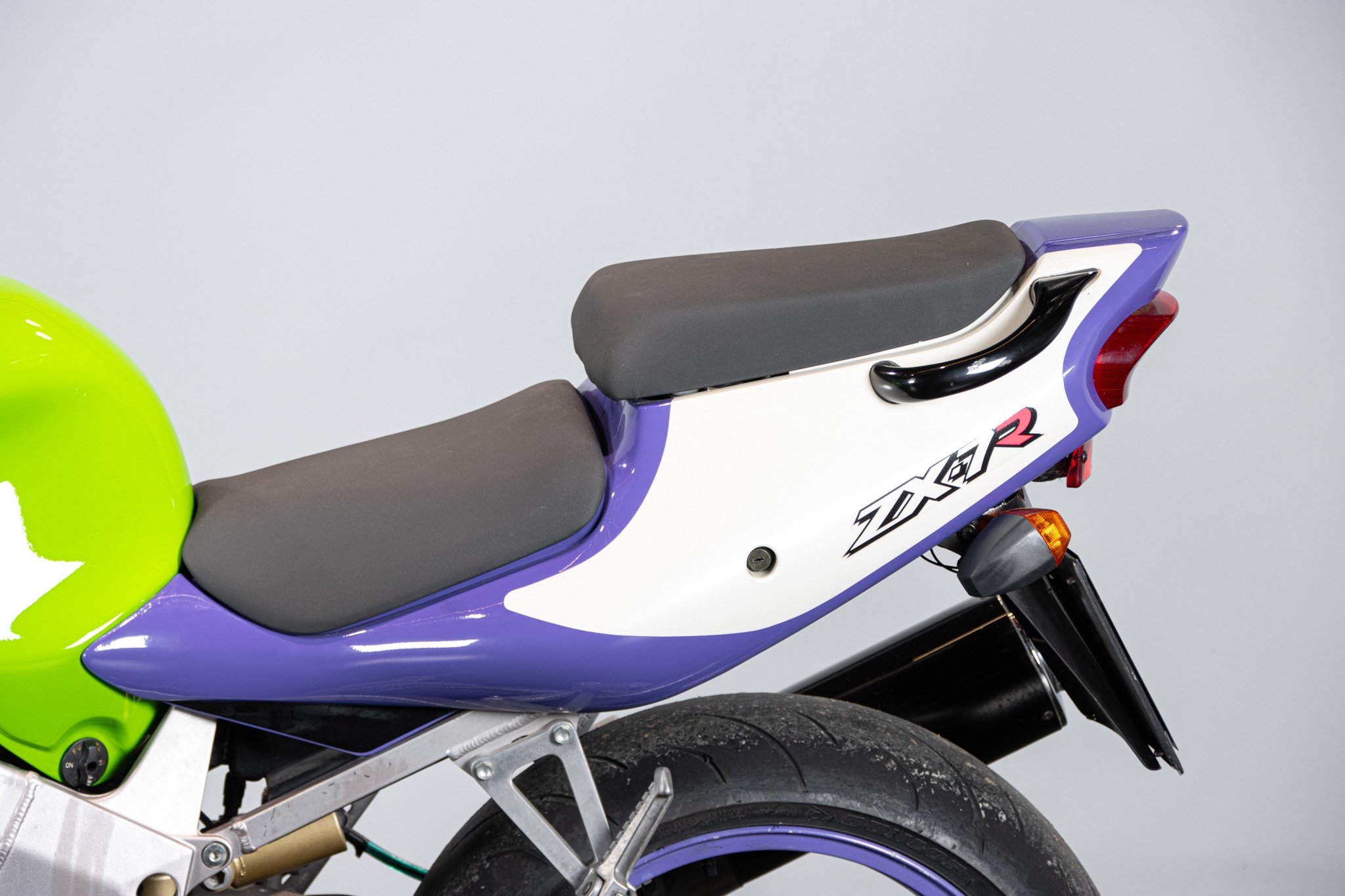 Kawasaki ZX-7R 