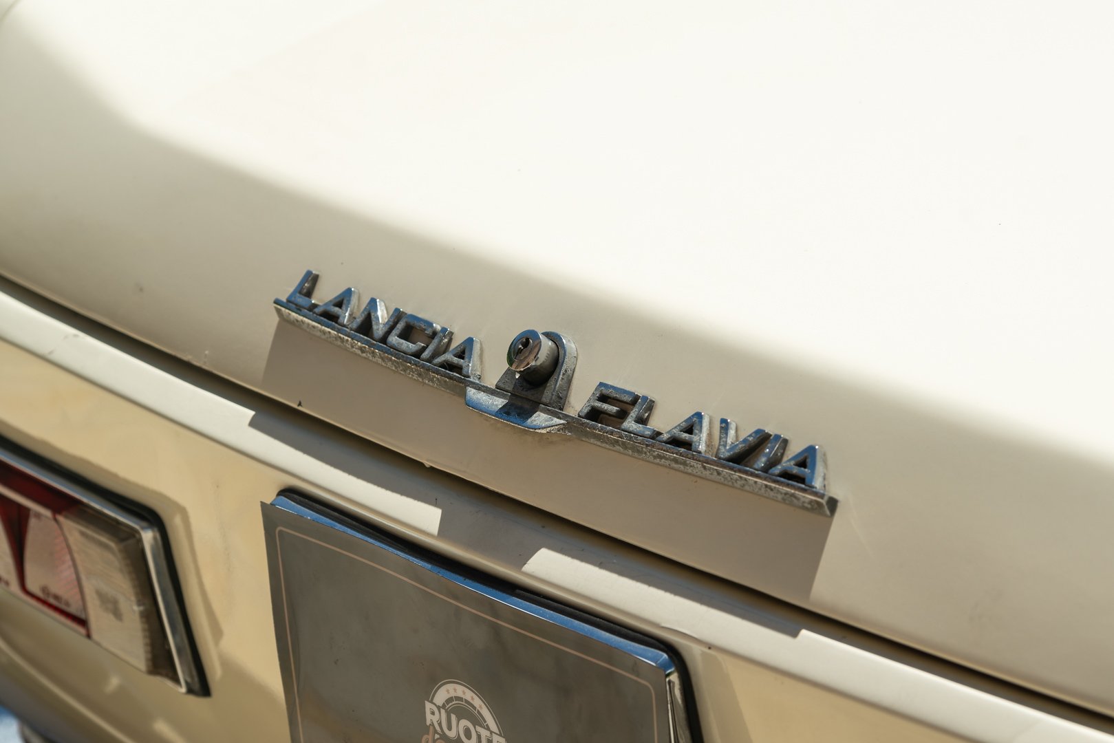 Lancia FLAVIA 2000 