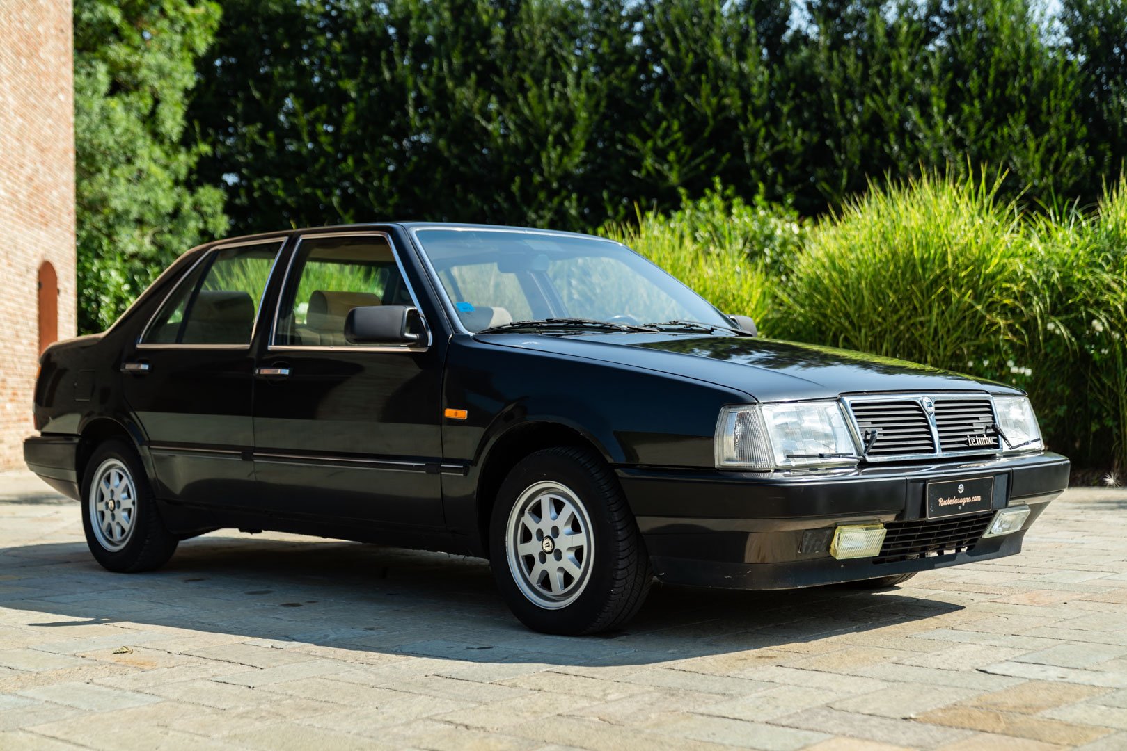 Lancia THEMA i.e TURBO 