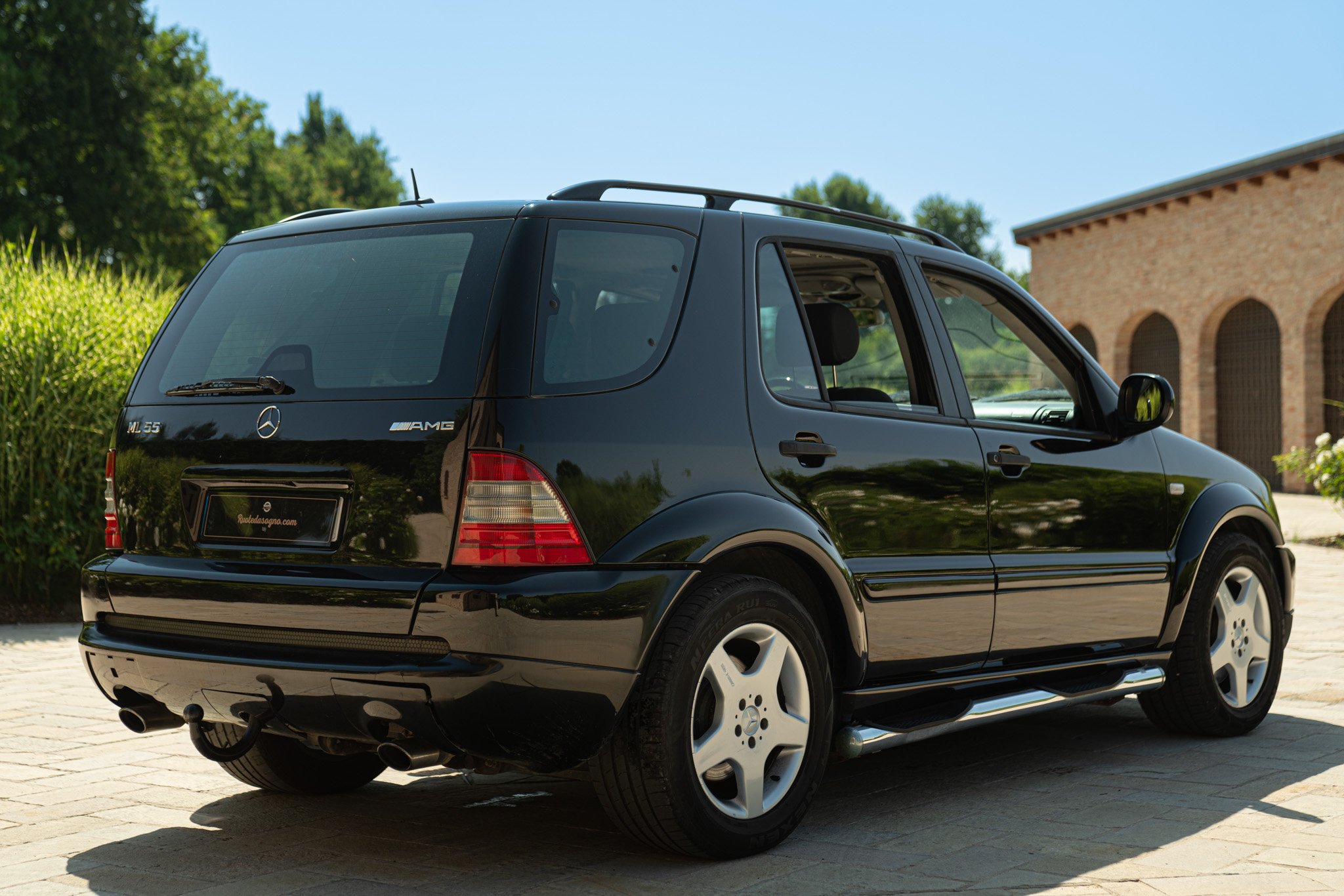 Mercedes Benz ML 55 AMG 