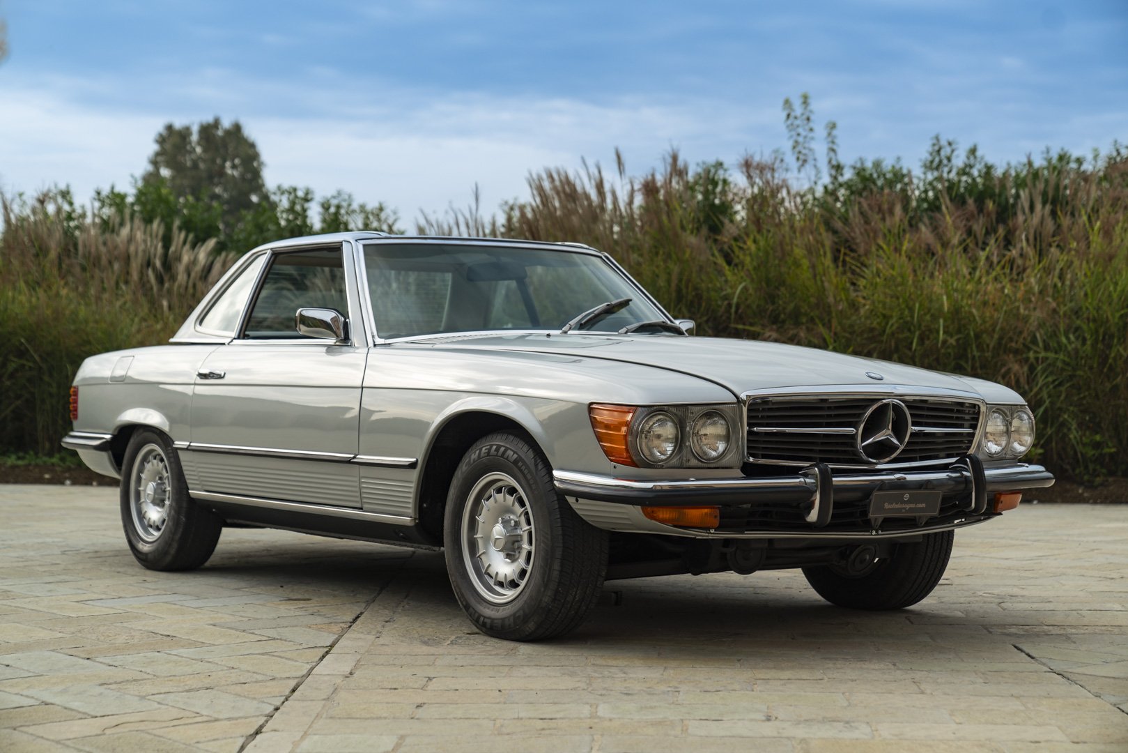 Mercedes Benz 450 SL 