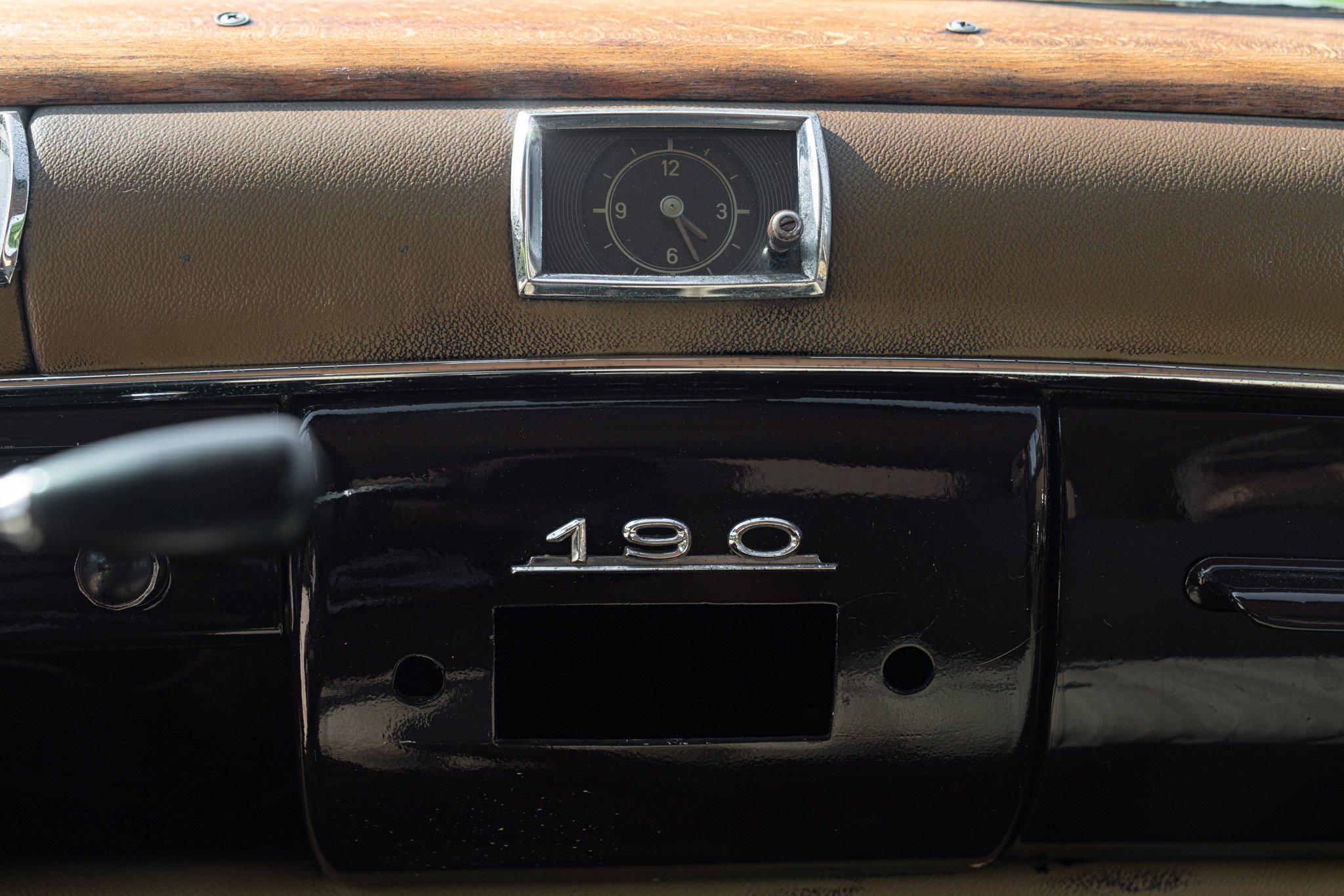 Mercedes Benz 190 