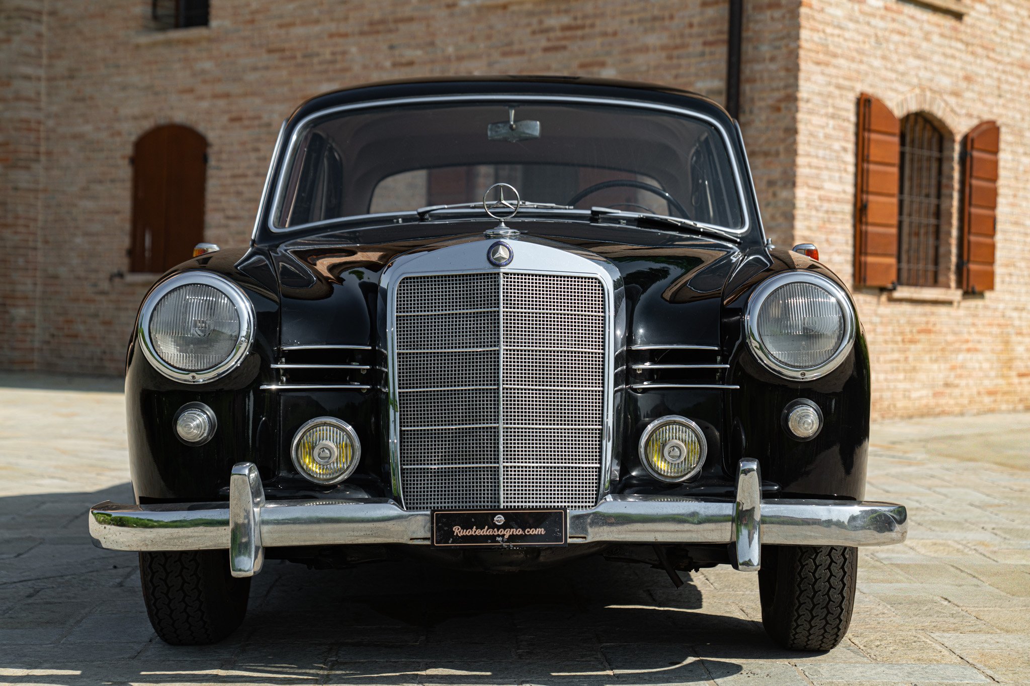 Mercedes Benz 190 