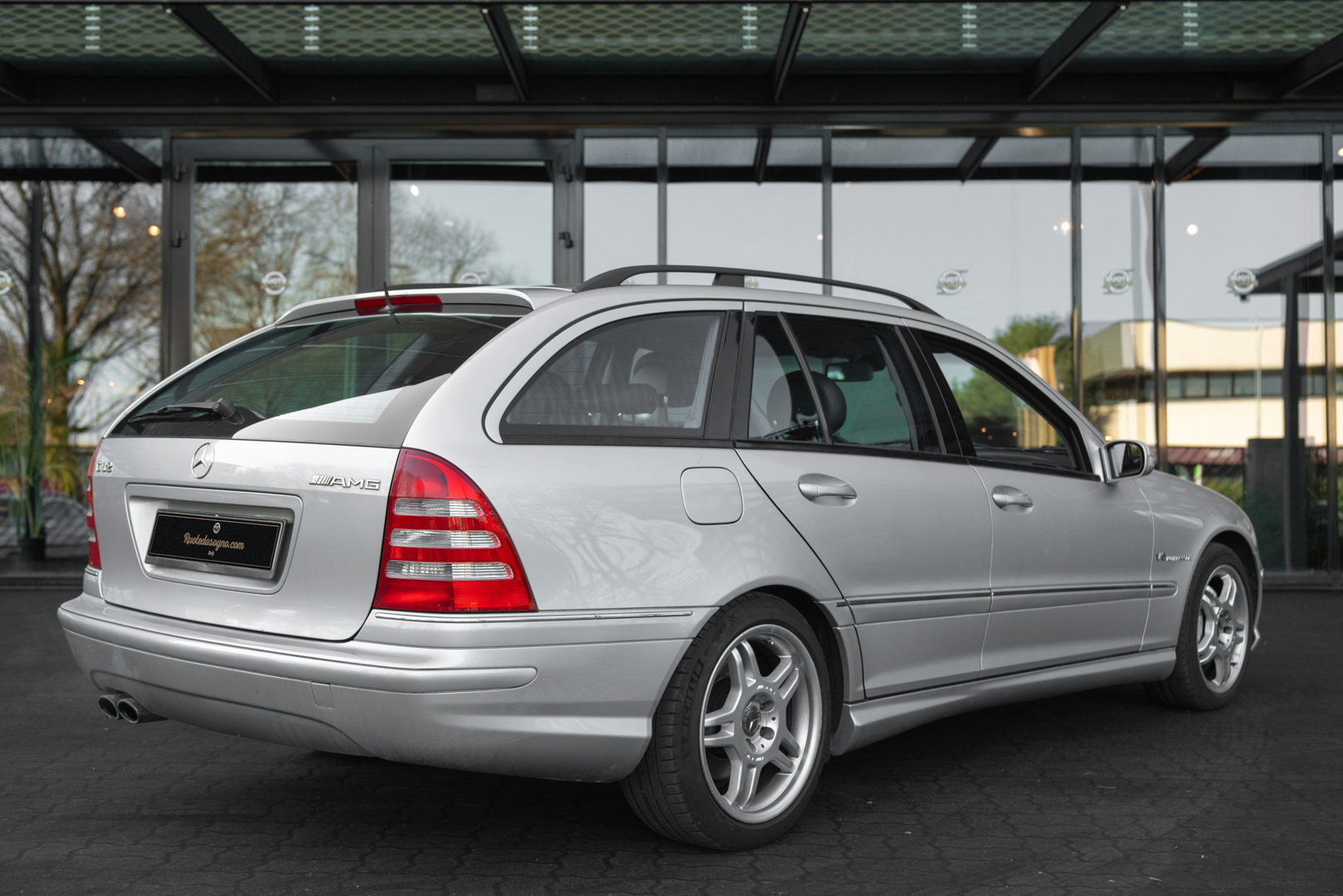 Mercedes Benz C32 AMG 