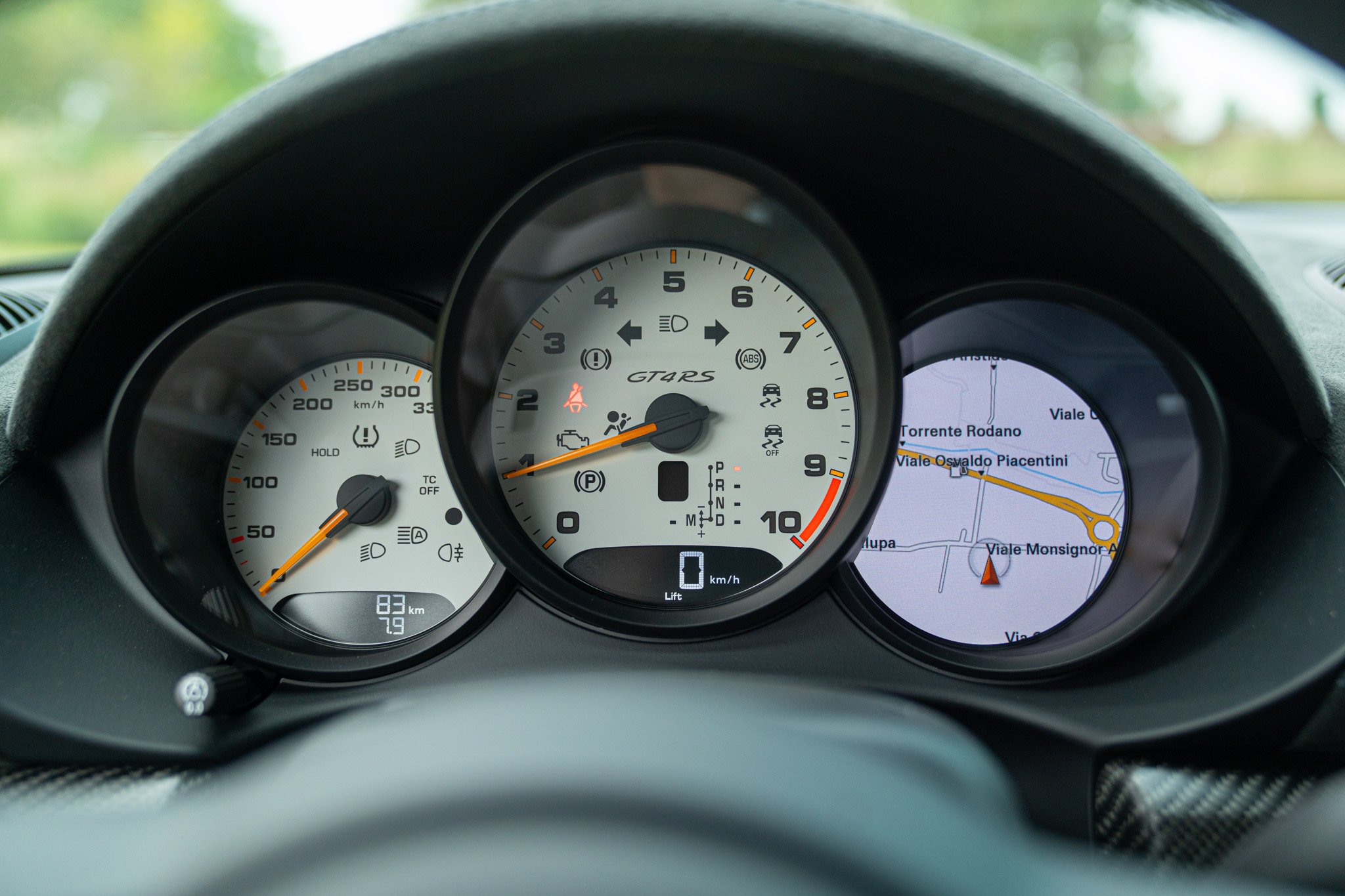 Porsche CAYMAN 718 GT4 RS “weissach” 