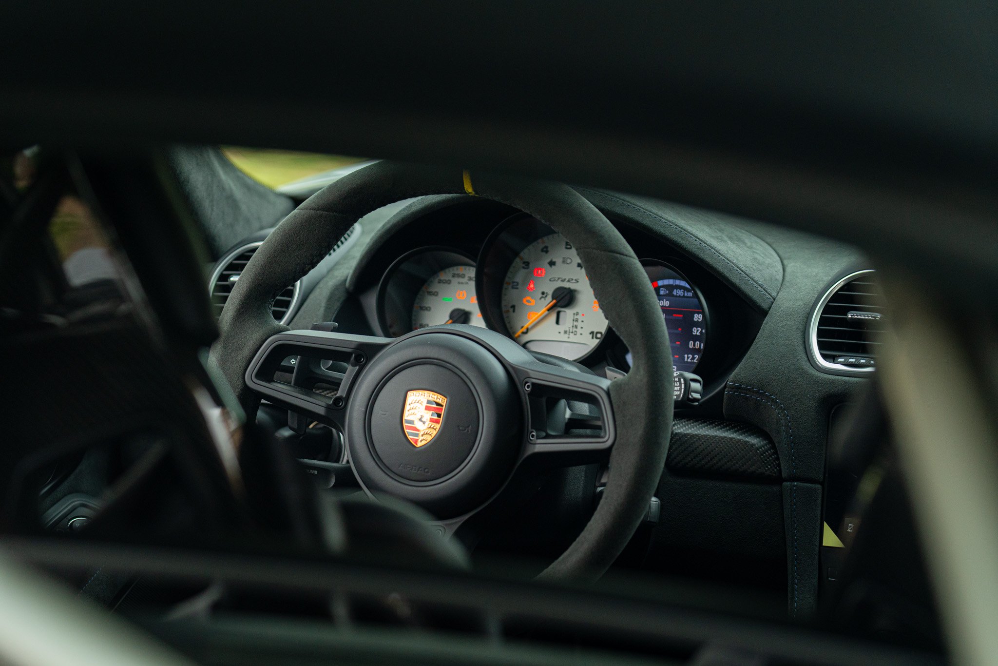 Porsche CAYMAN 718 GT4 RS “weissach” 
