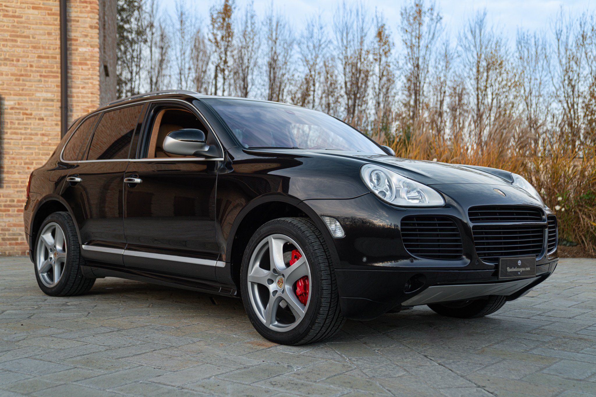 Porsche CAYENNE TURBO 