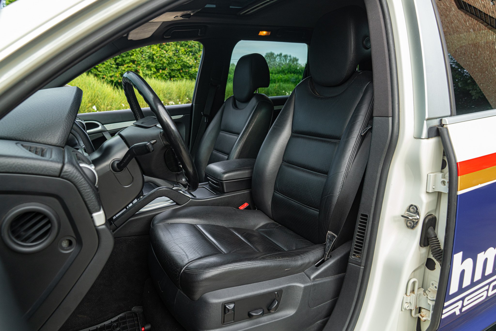 Porsche CAYENNE S LIVREA ROTHMANS 