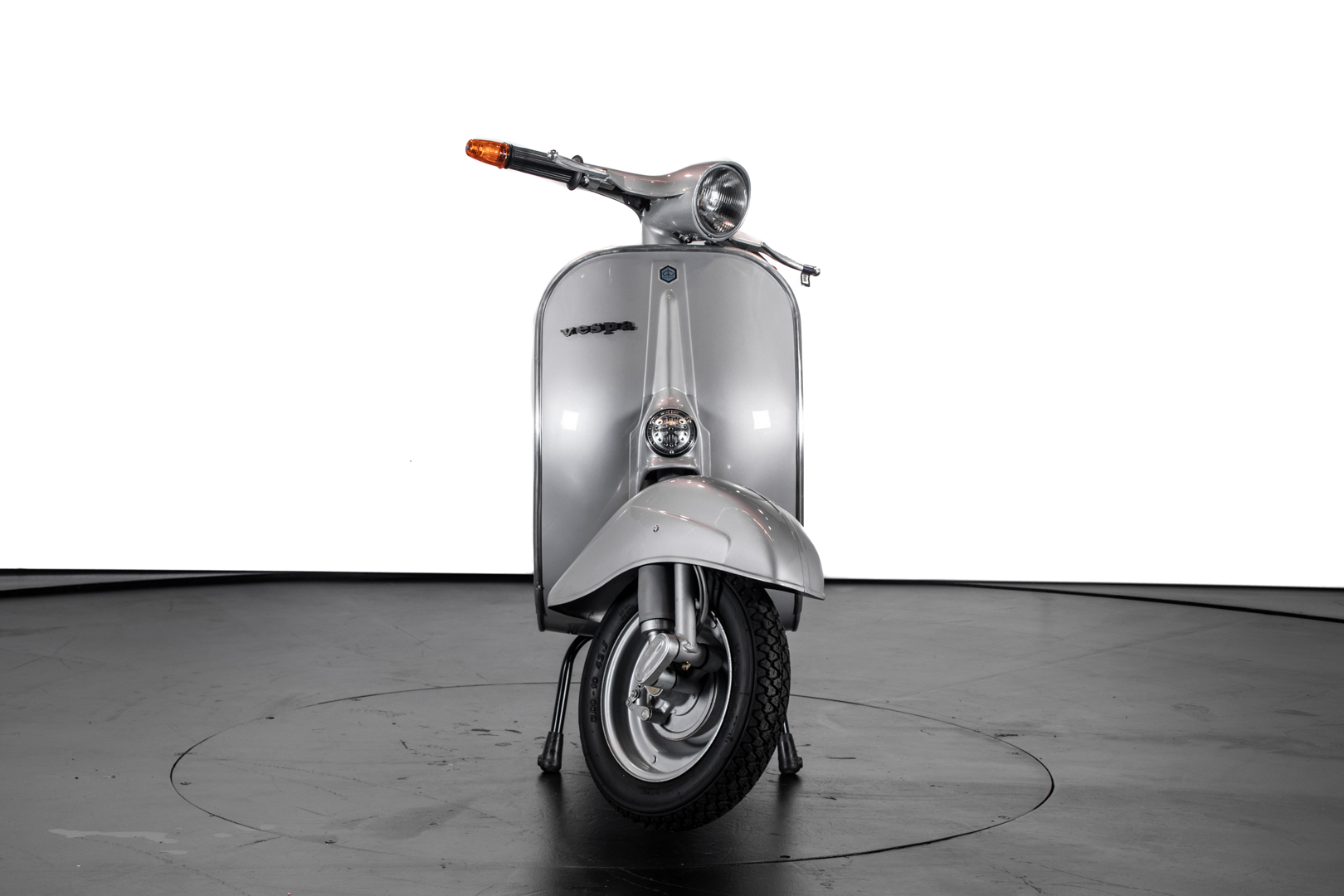 Piaggio Vespa 50S Japanese Version (V5SA1T) 