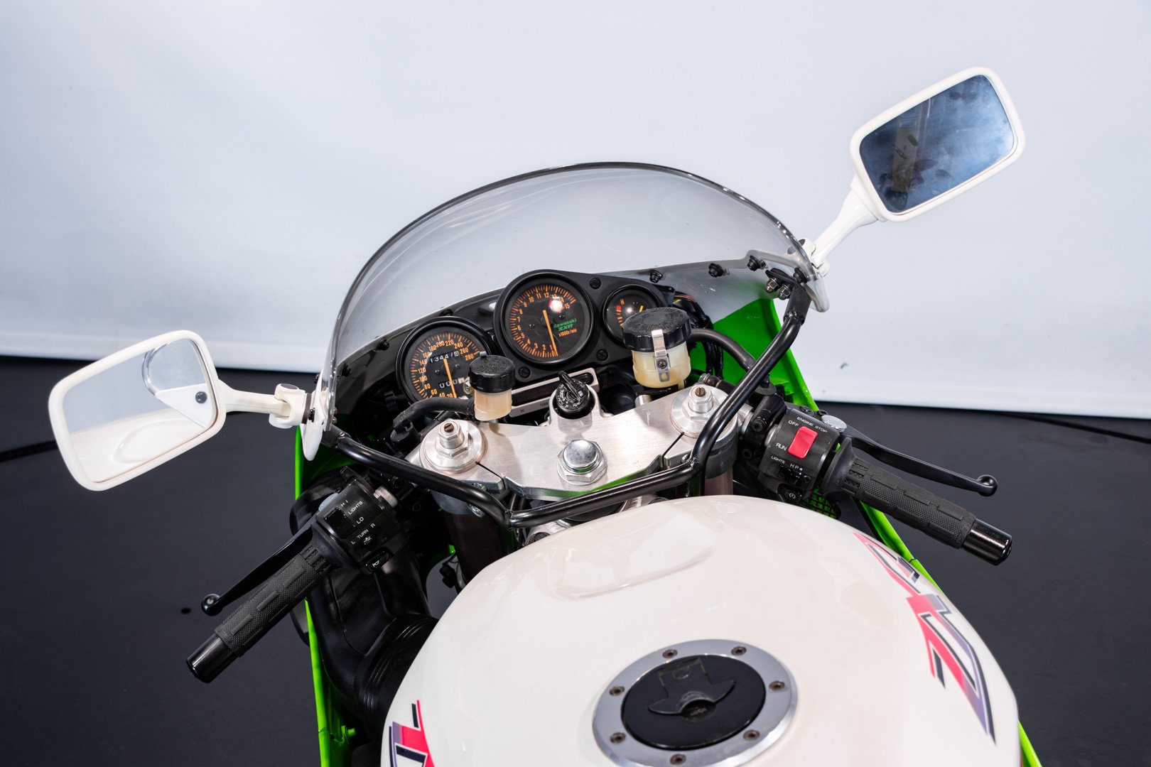 Kawasaki ZXR 750 R (M1) 