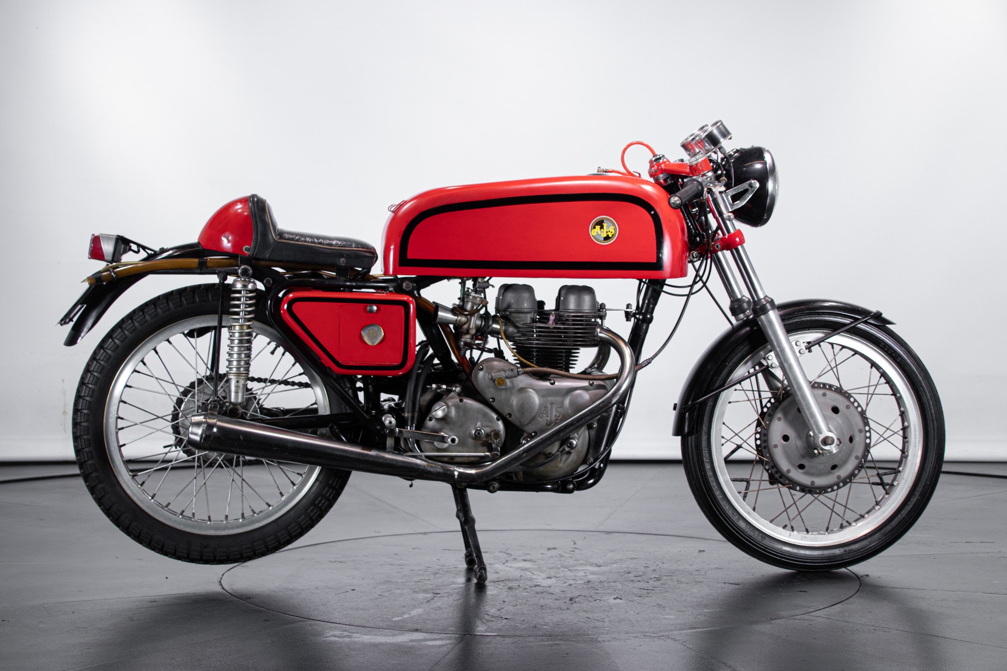 AJS 500 