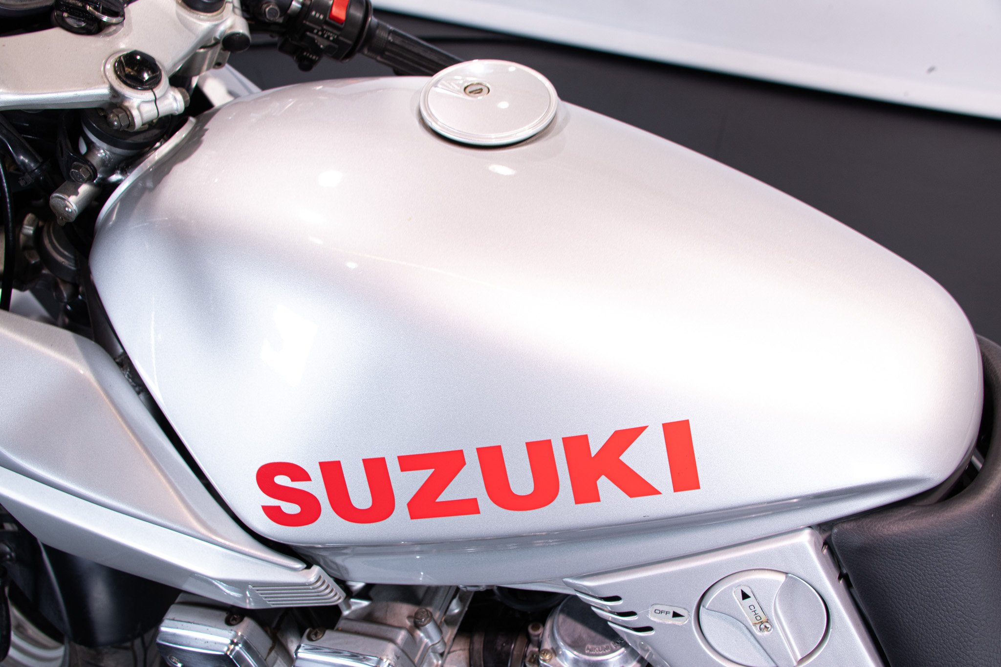 Suzuki KATANA 1100 