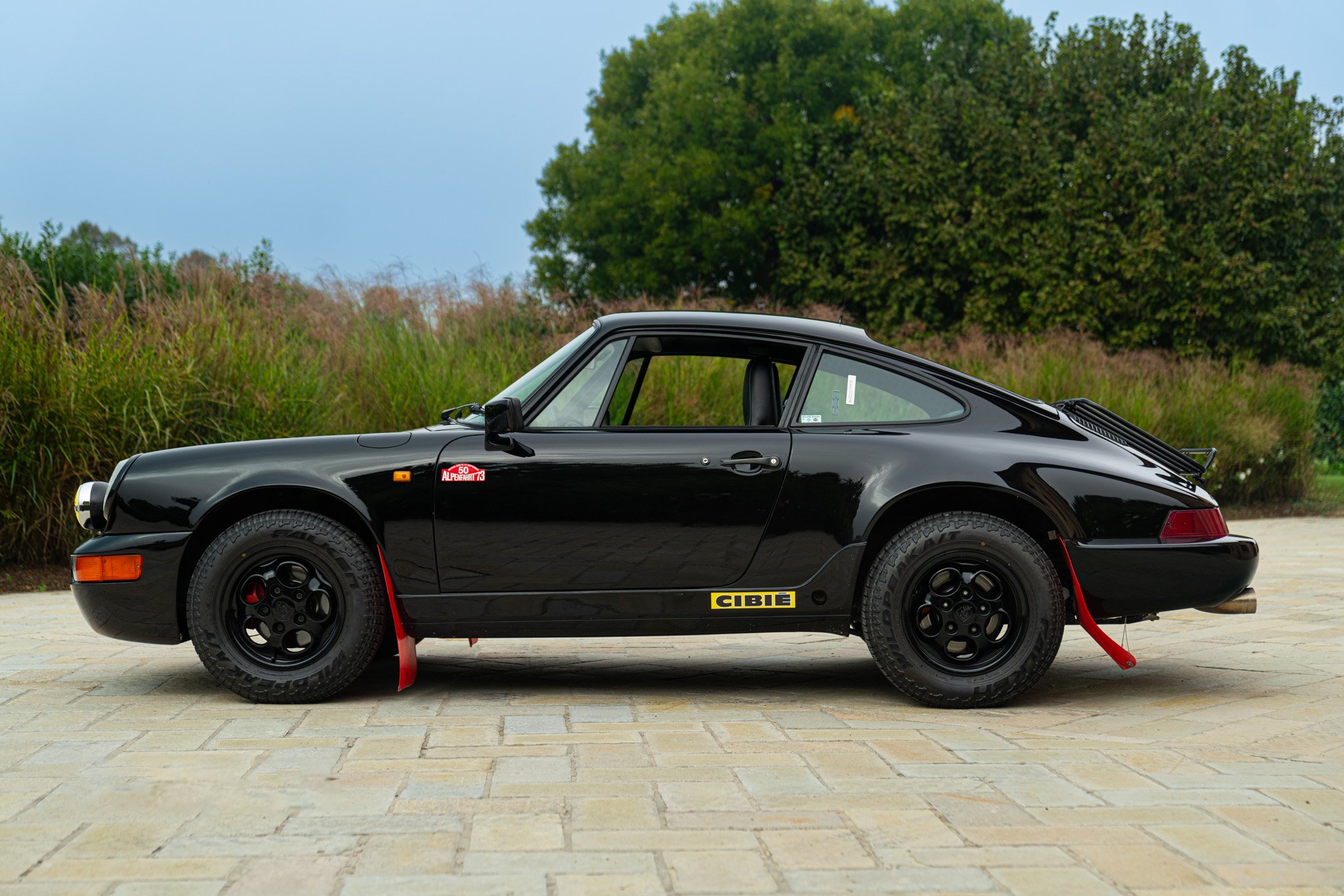 Porsche 911 CARRERA 3.2 G50 “SAFARI” 