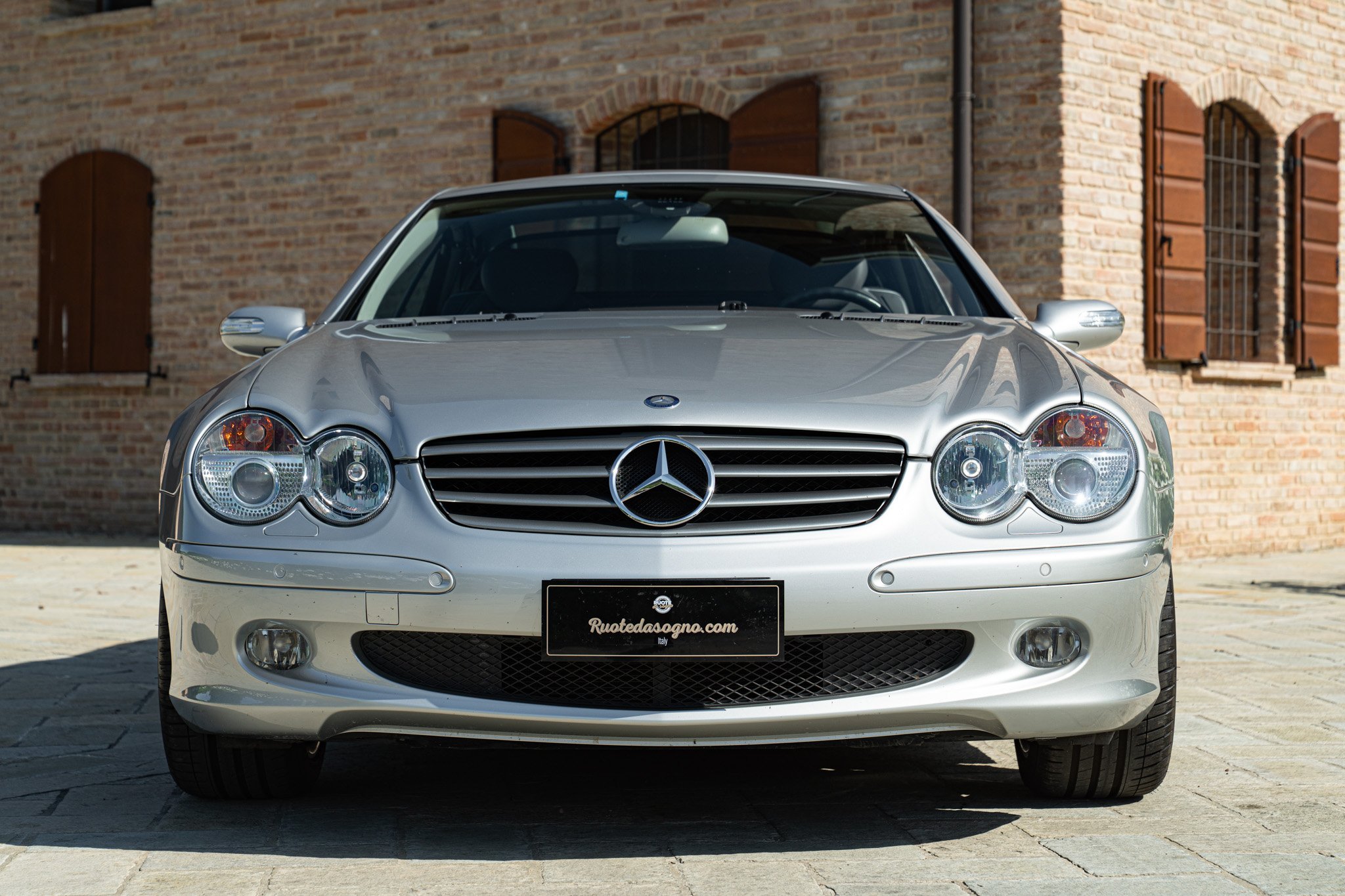 Mercedes Benz 350 SL AMG 