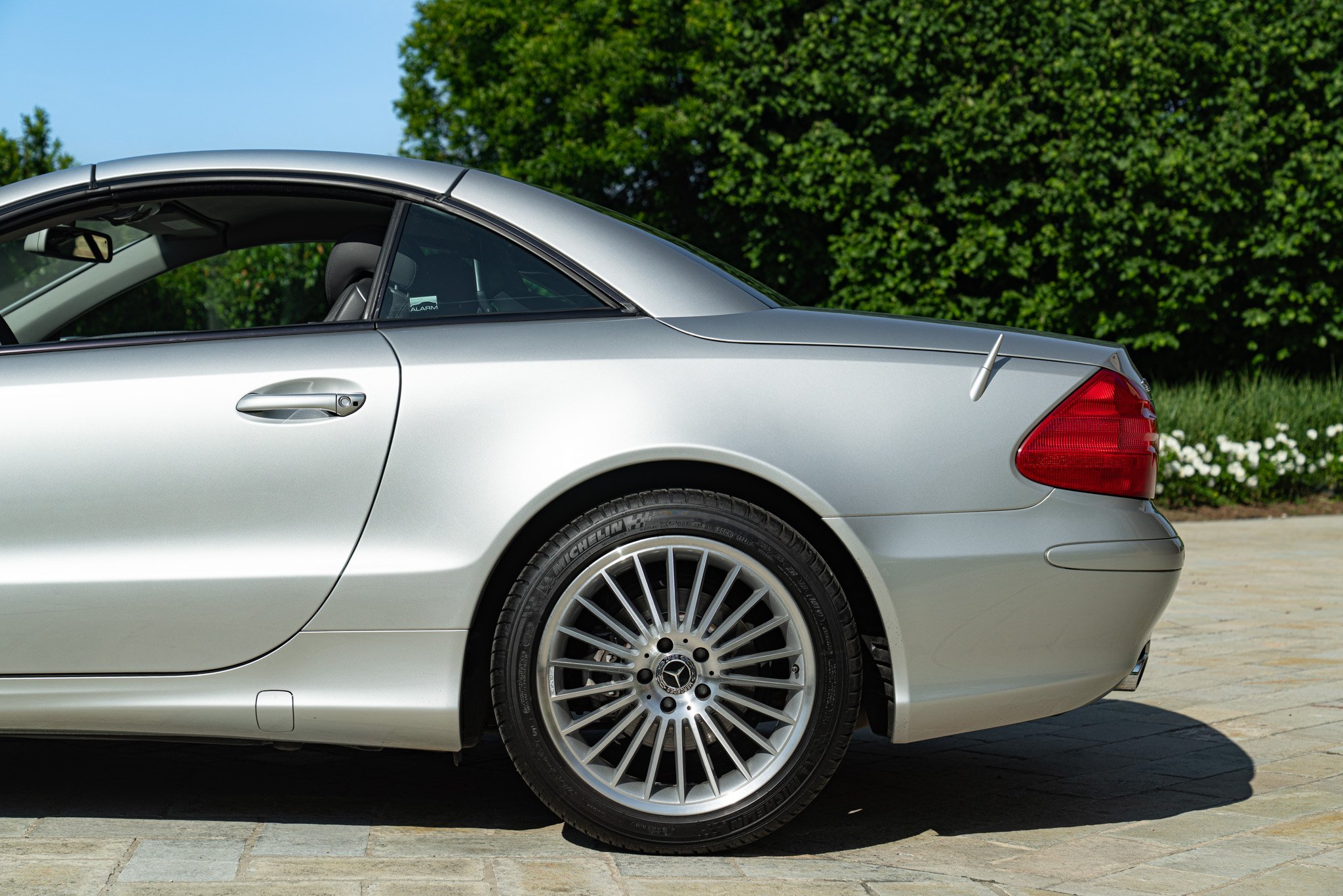 Mercedes Benz 350 SL AMG 