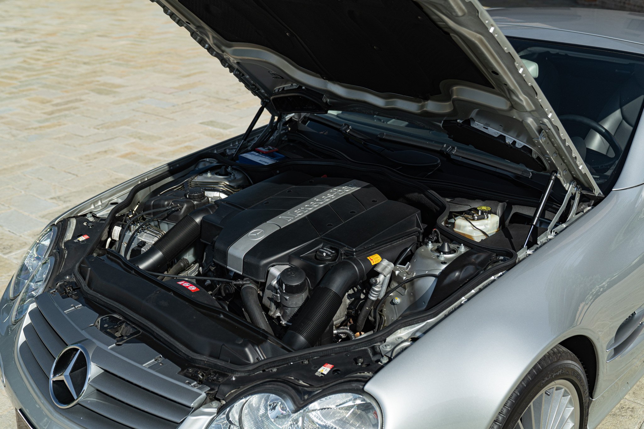 Mercedes Benz 350 SL AMG 