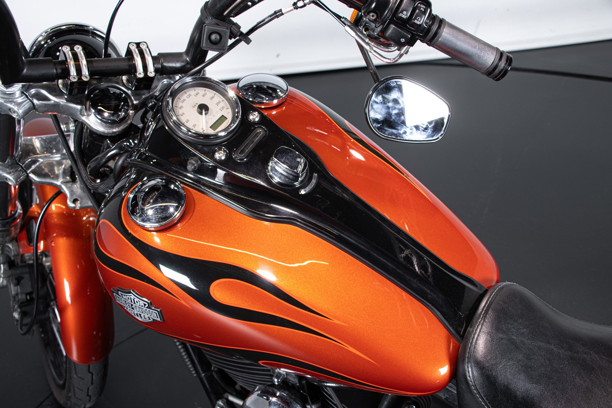 Harley Davidson DYNA WYDE GLIDE 