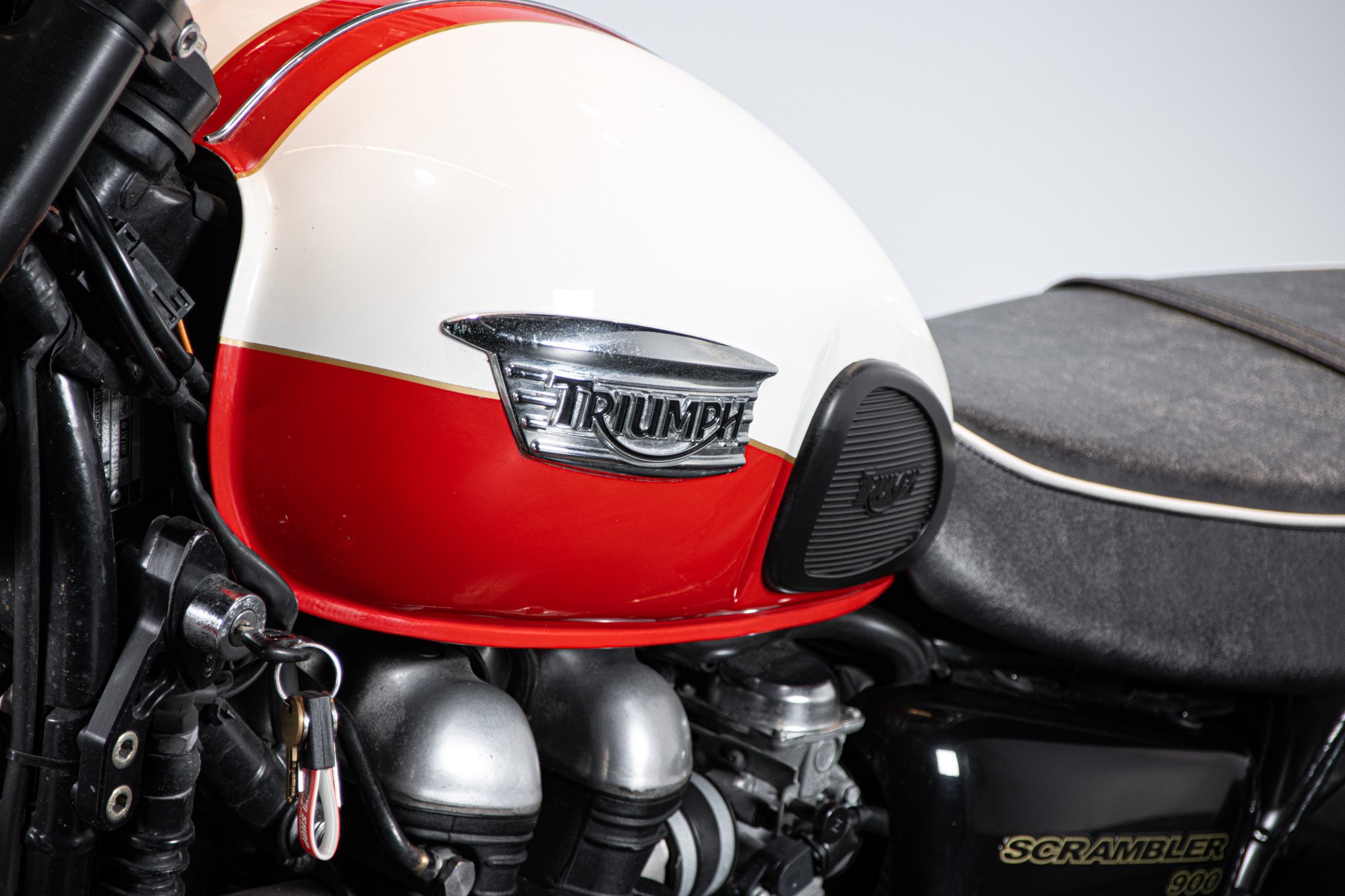 Triumph SCRAMBLER 900 