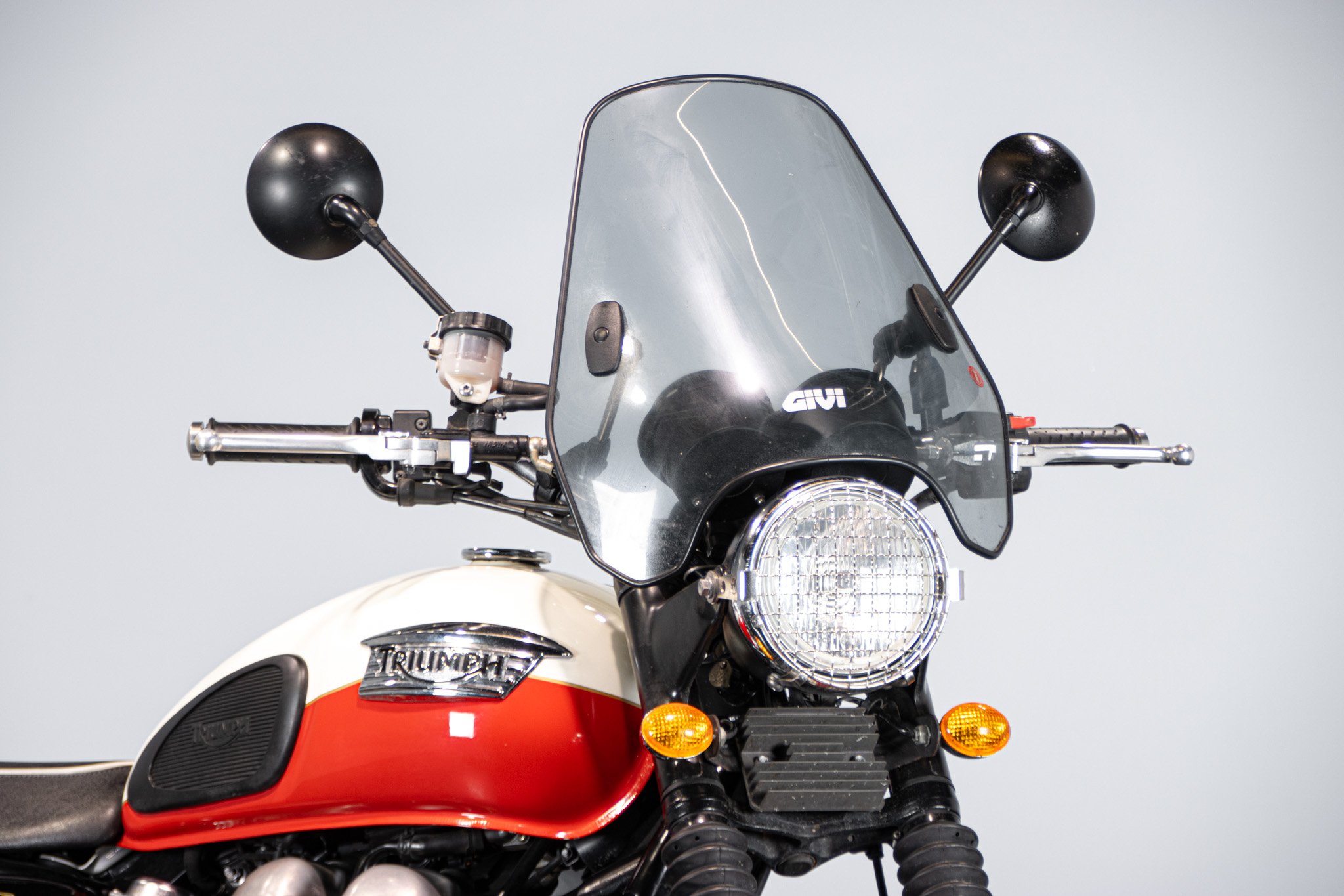 Triumph SCRAMBLER 900 