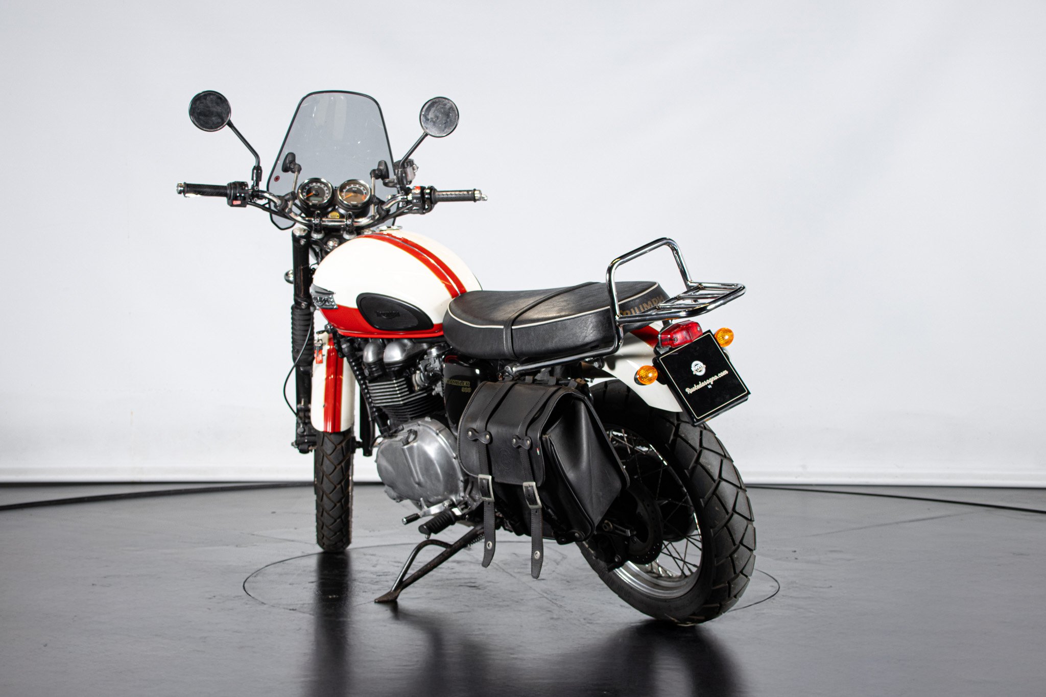 Triumph SCRAMBLER 900 
