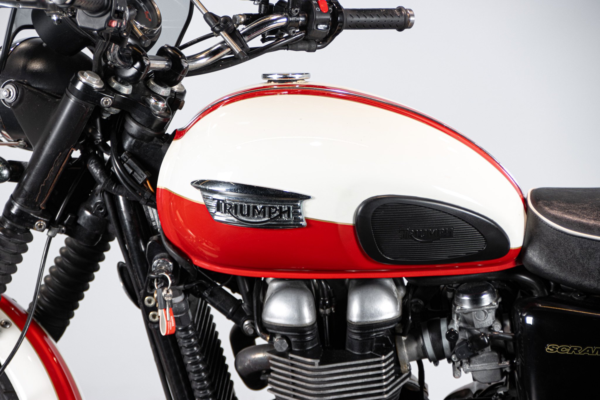 Triumph SCRAMBLER 900 