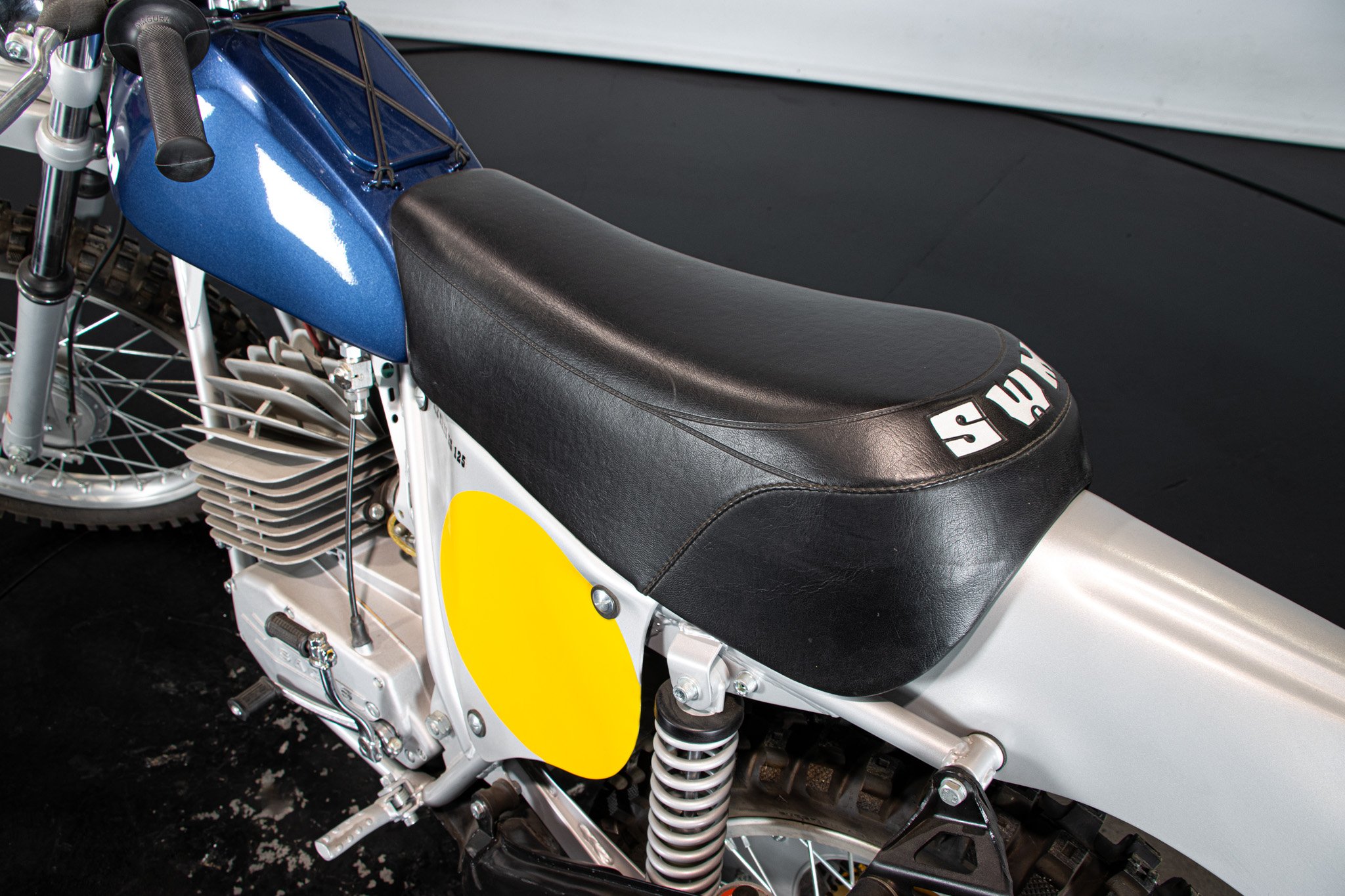 SWM SIX DAYS ES 125 