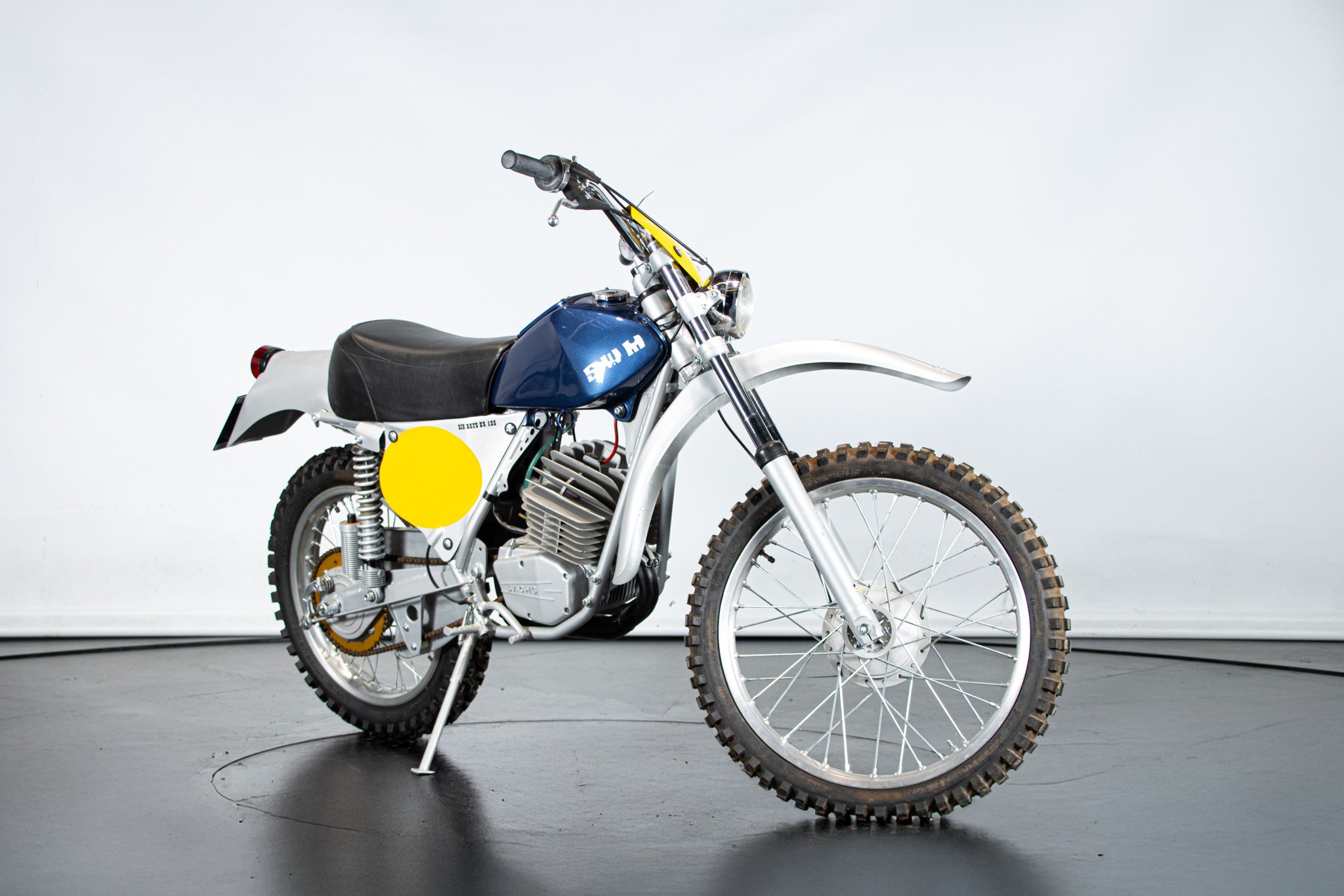SWM SIX DAYS ES 125 