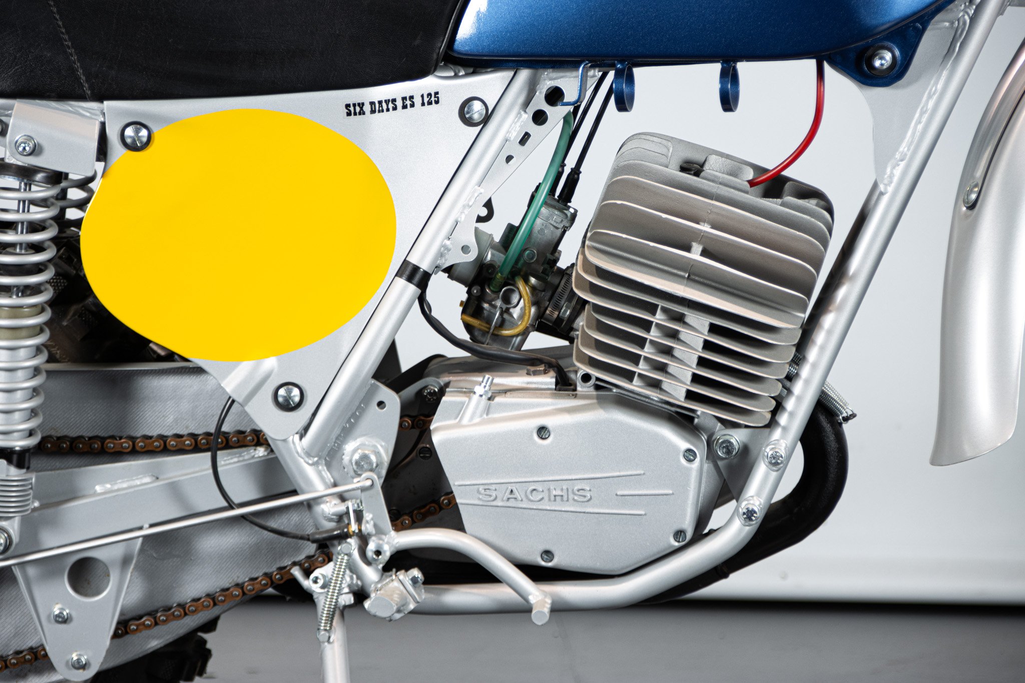 SWM SIX DAYS ES 125 