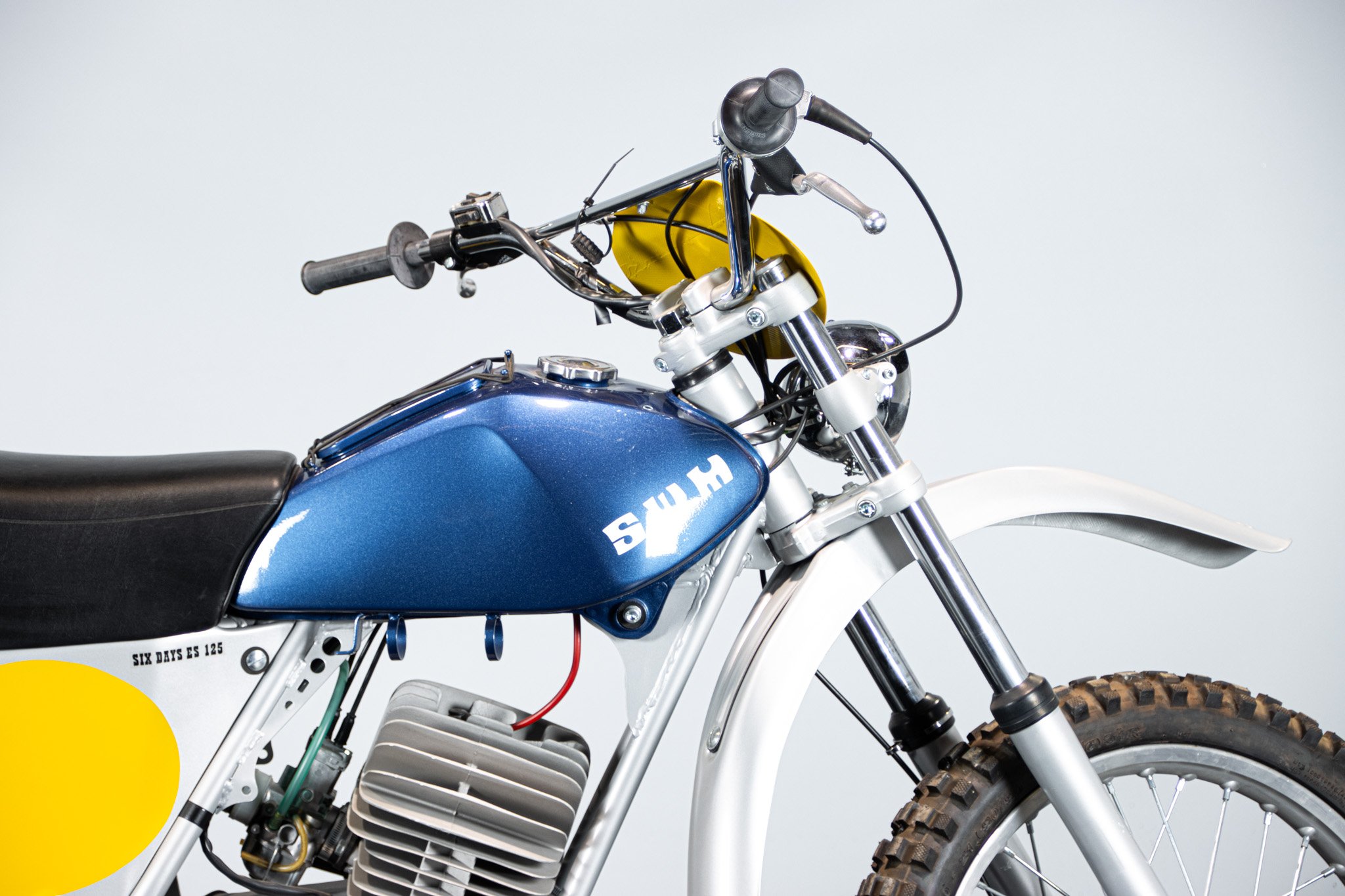 SWM SIX DAYS ES 125 