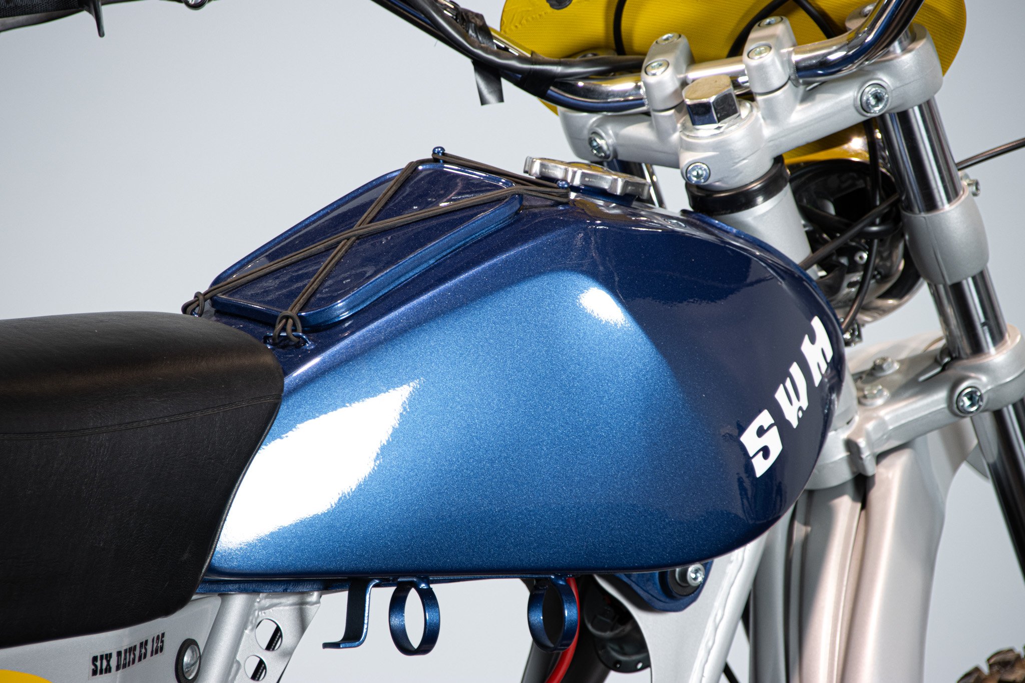 SWM SIX DAYS ES 125 