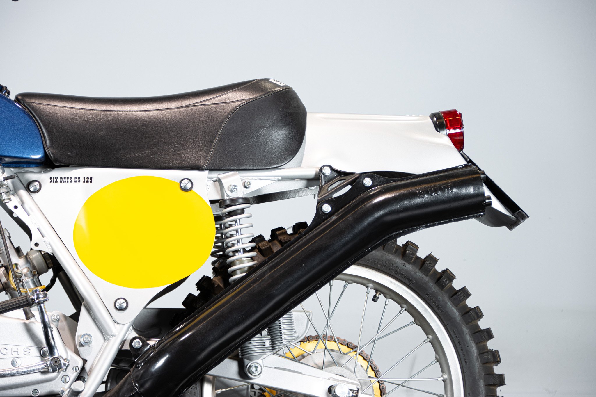 SWM SIX DAYS ES 125 