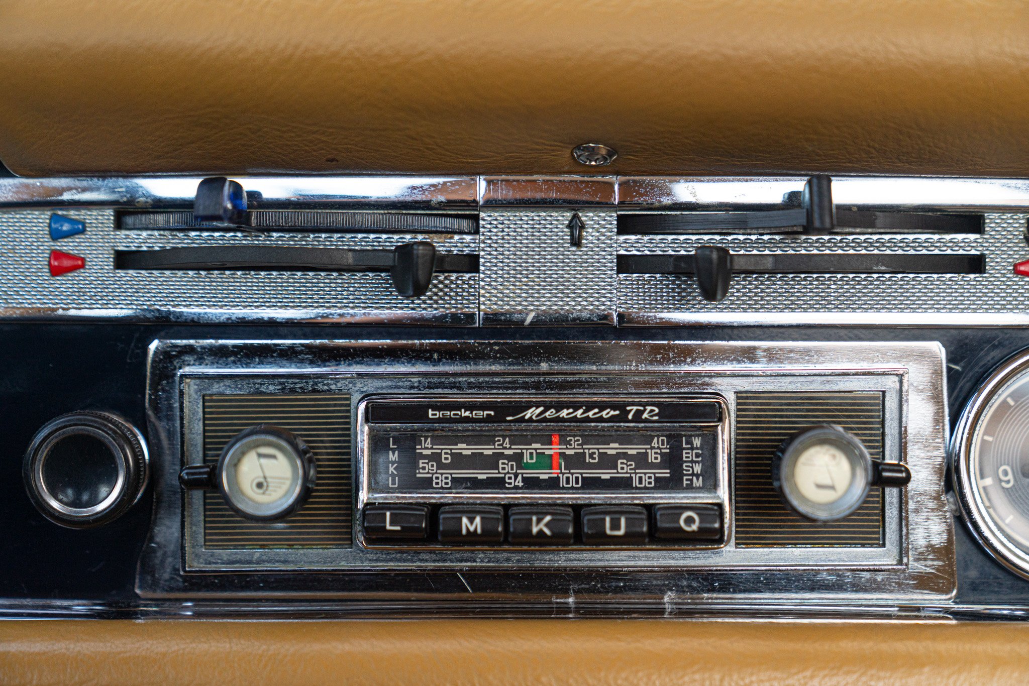 Mercedes Benz 280 SL 