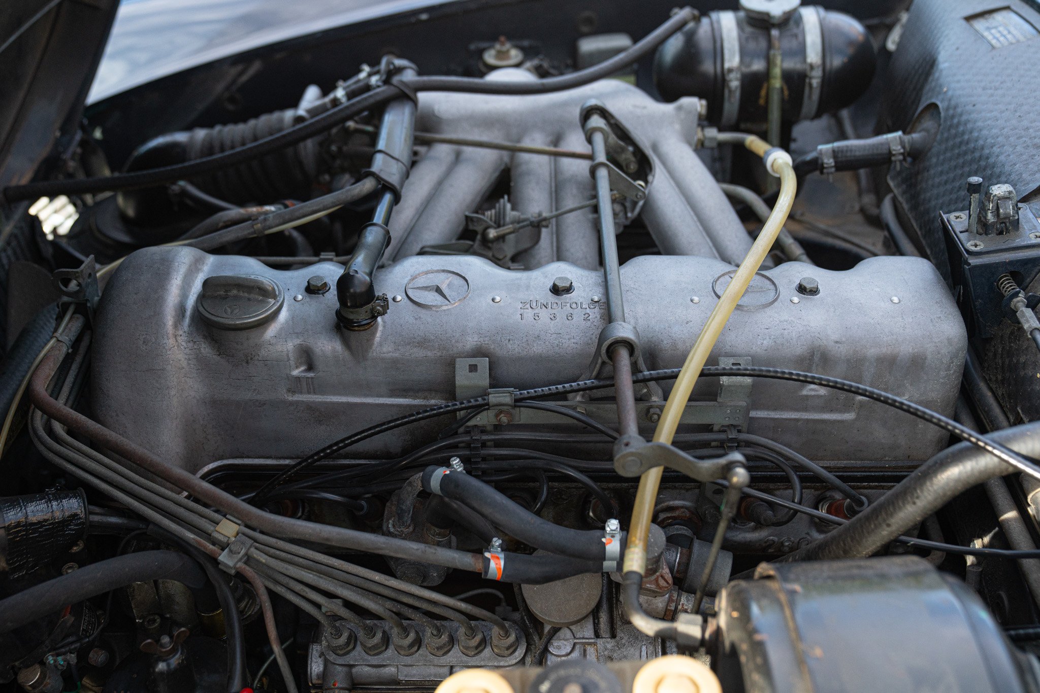 Mercedes Benz 280 SL 