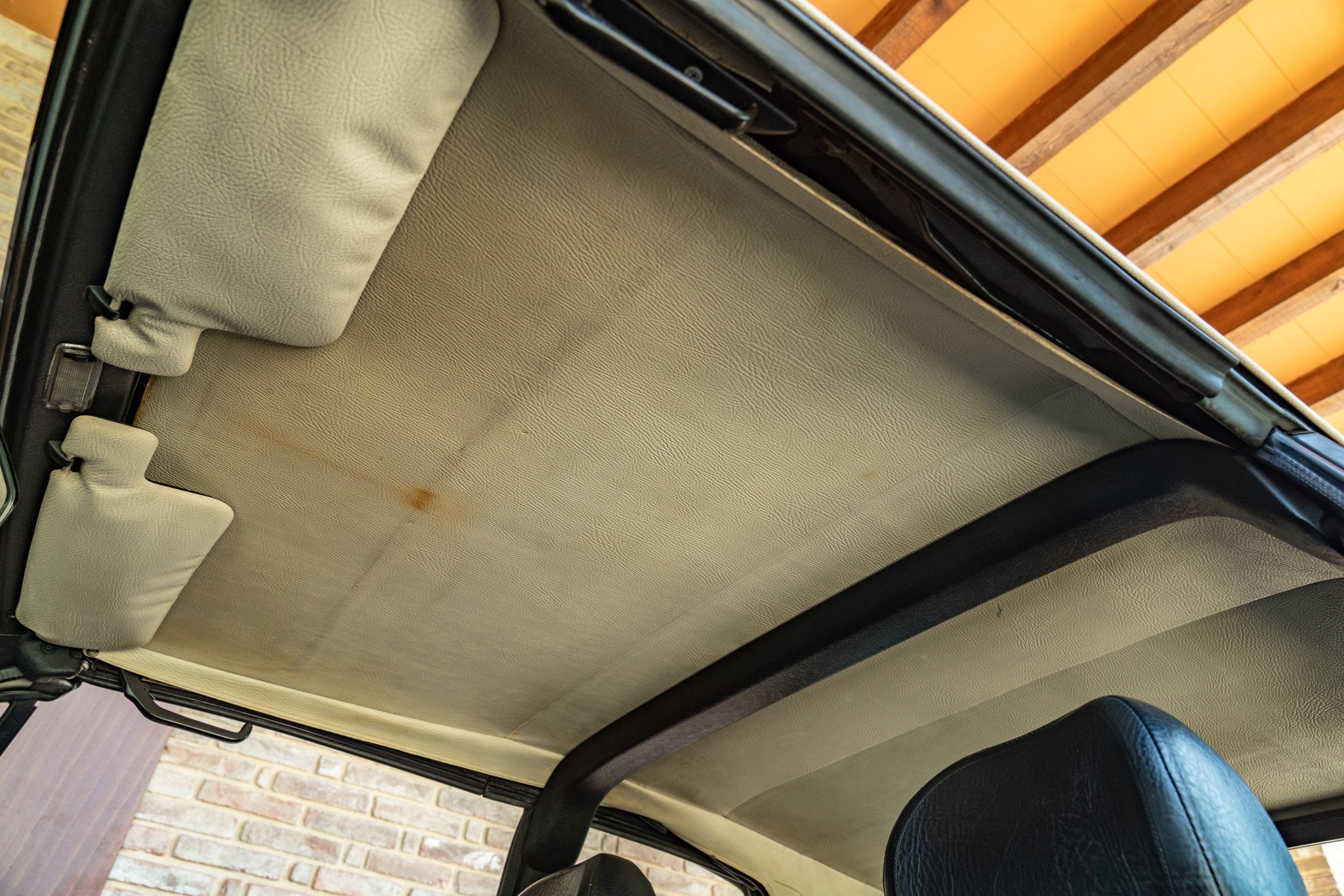 Volkswagen GOLF MK1 CABRIOLET 