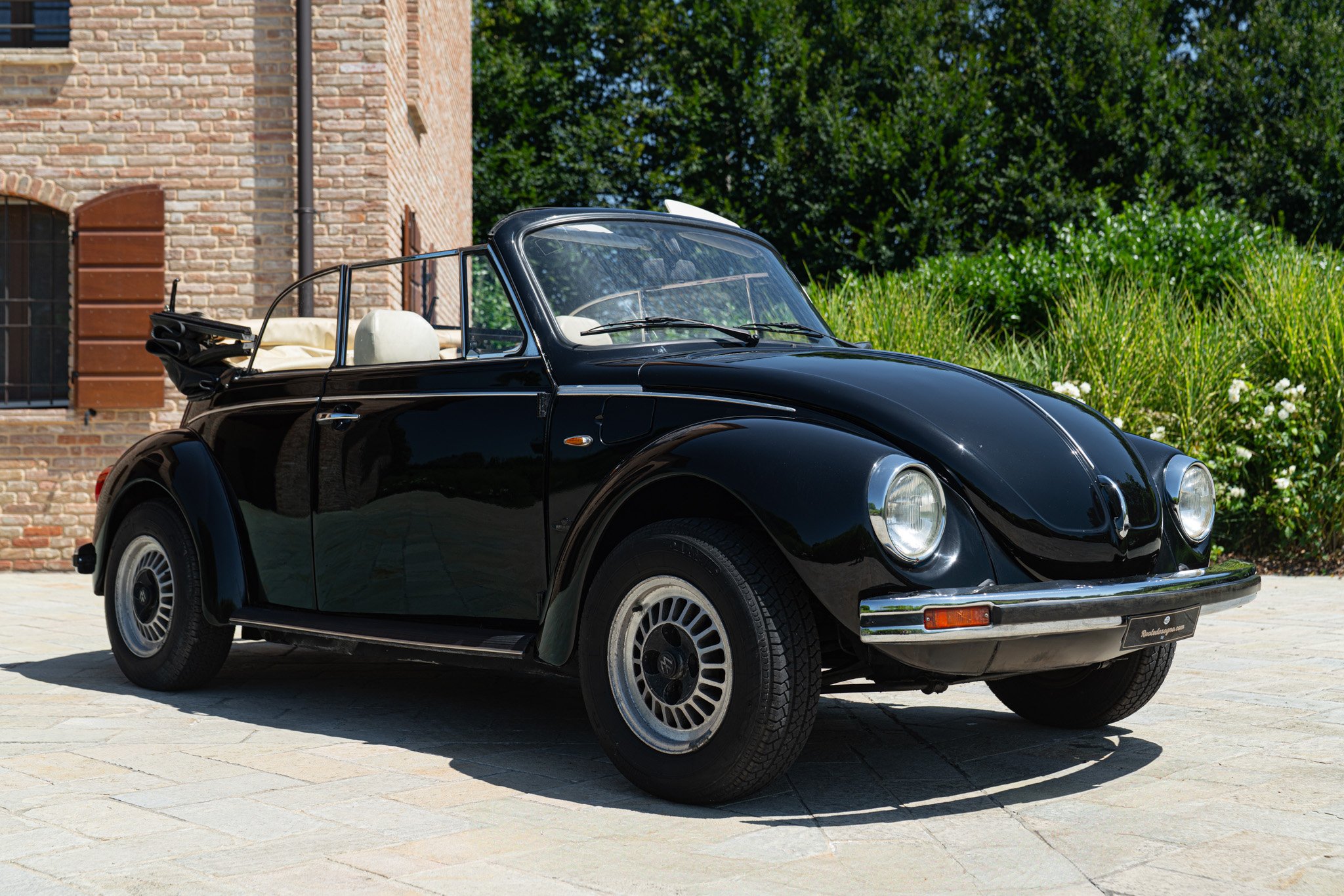Volkswagen MAGGIOLONE CABRIOLET 1303 