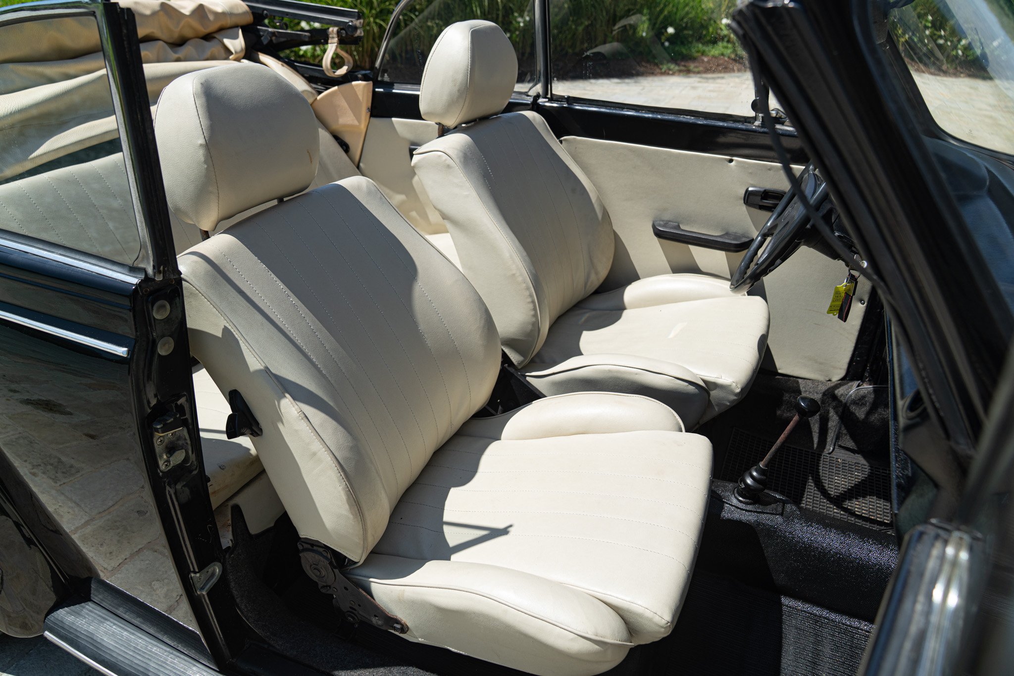 Volkswagen MAGGIOLONE CABRIOLET 1303 