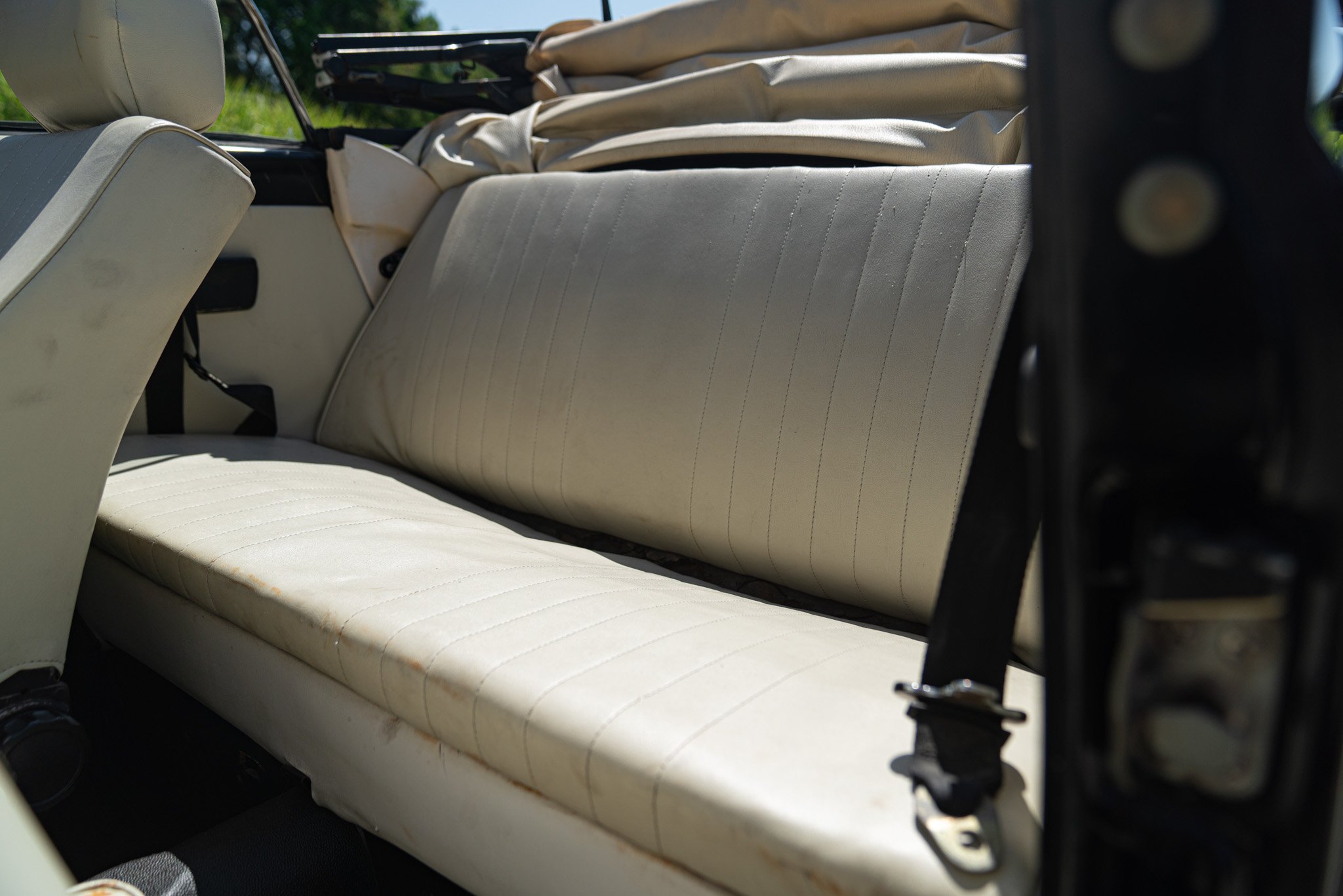 Volkswagen MAGGIOLONE CABRIOLET 1303 