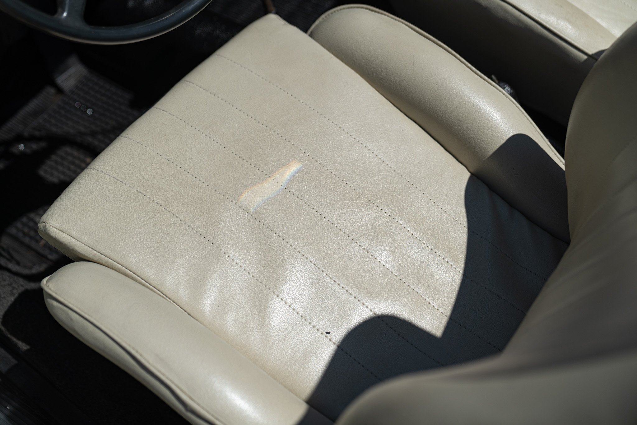 Volkswagen MAGGIOLONE CABRIOLET 1303 