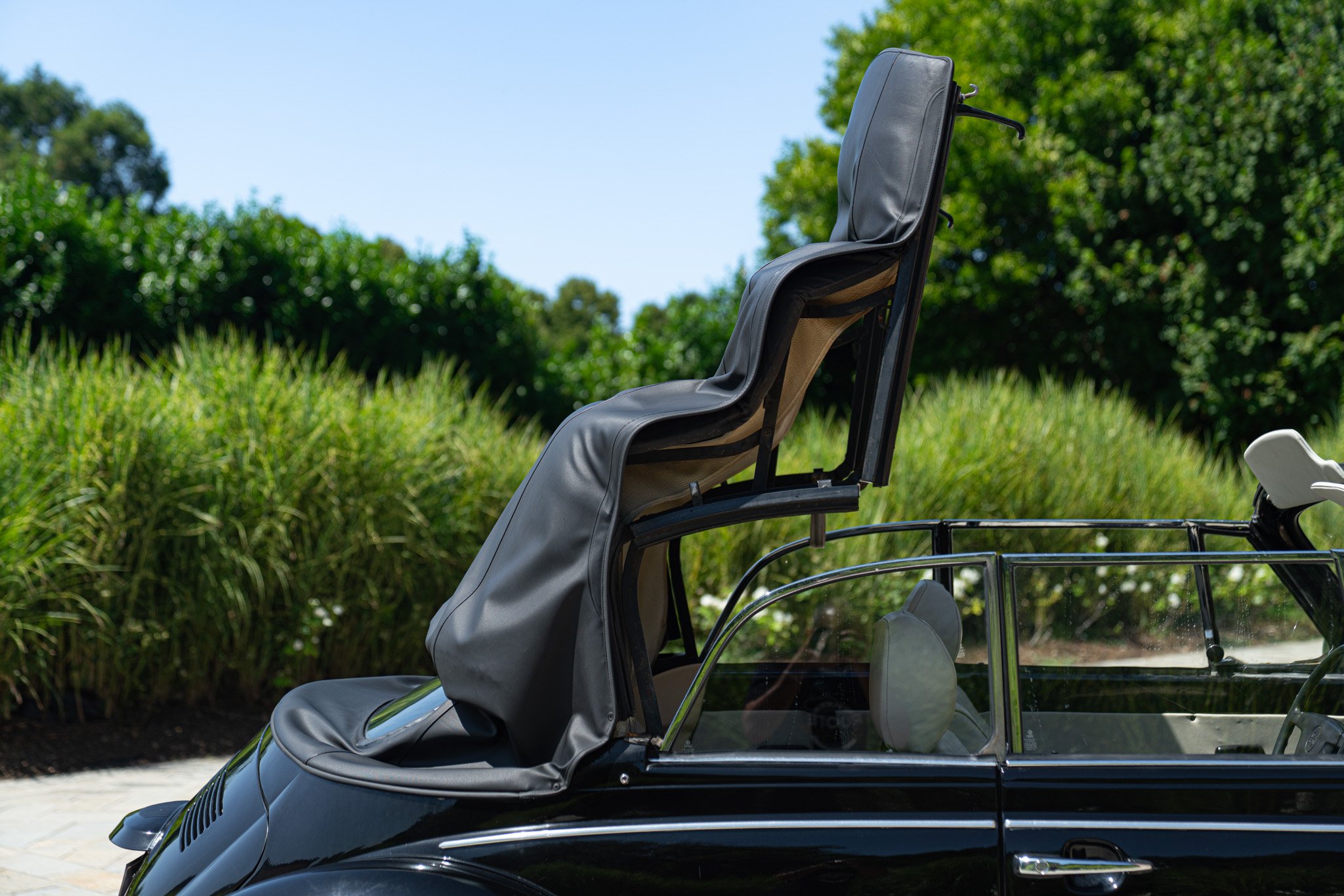 Volkswagen MAGGIOLONE CABRIOLET 1303 