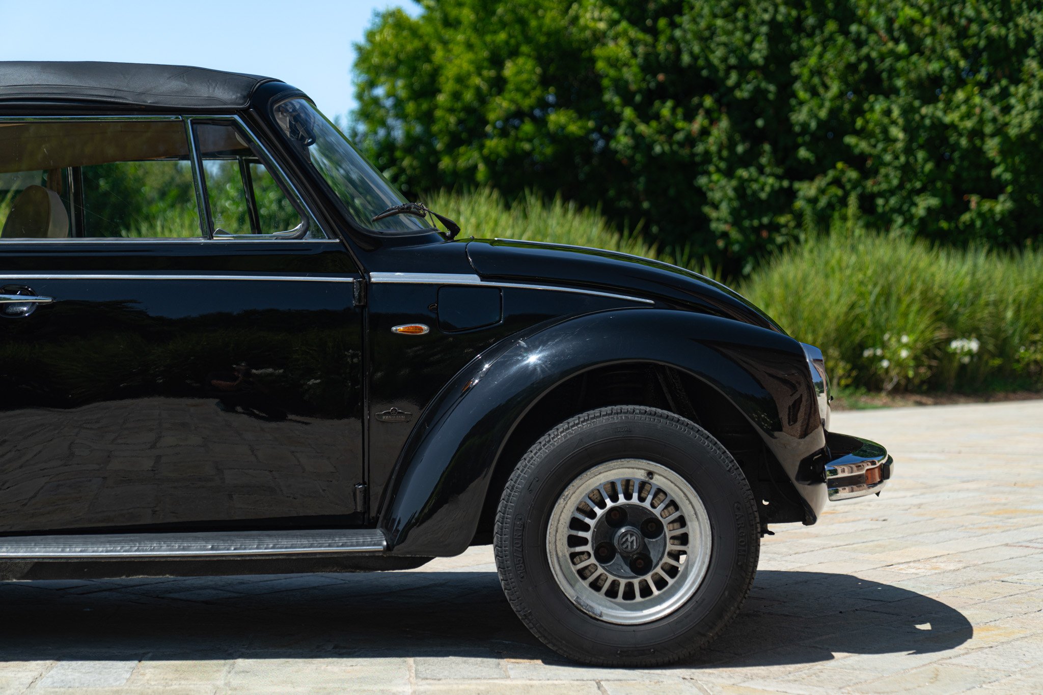 Volkswagen MAGGIOLONE CABRIOLET 1303 