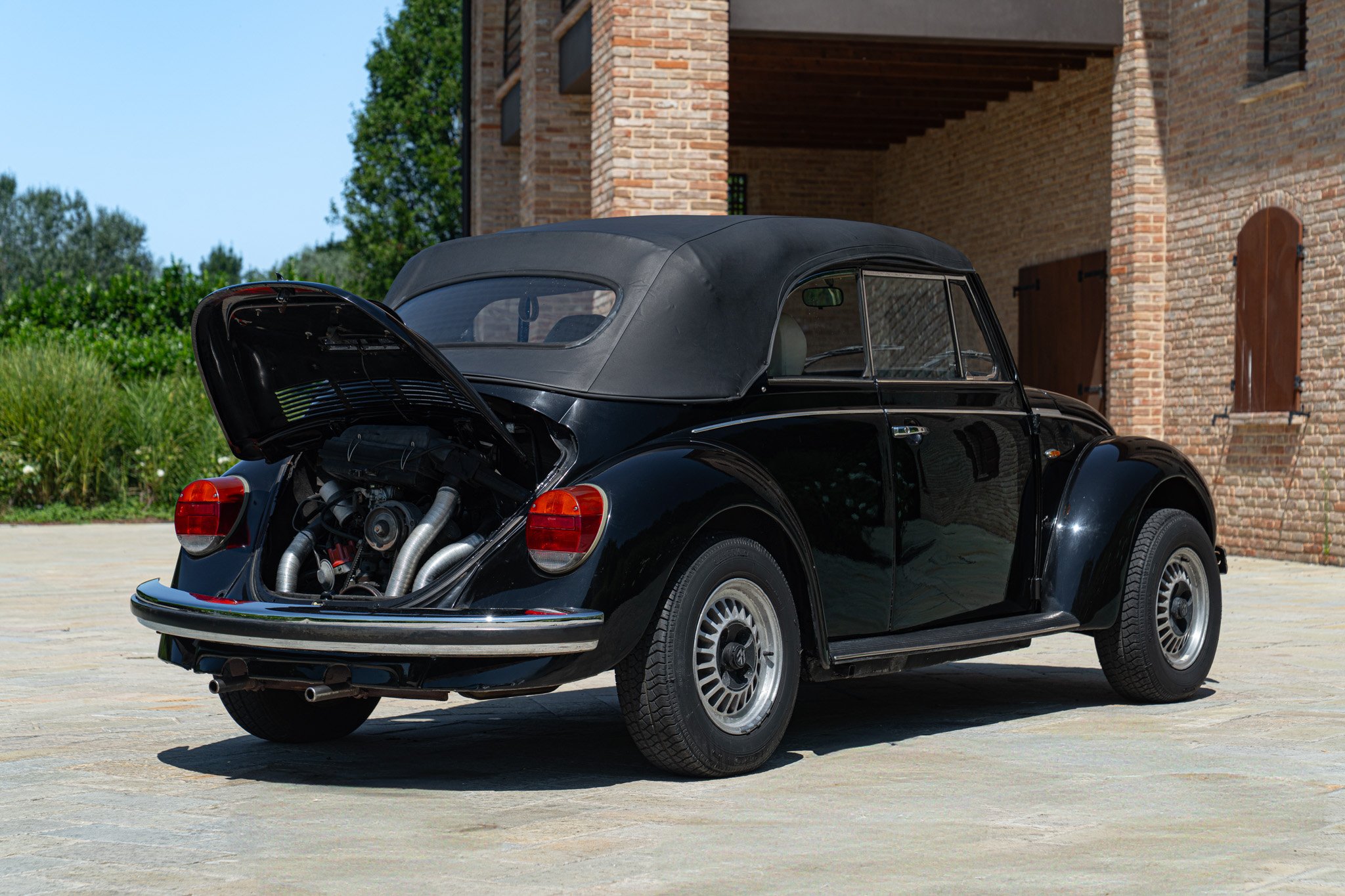Volkswagen MAGGIOLONE CABRIOLET 1303 