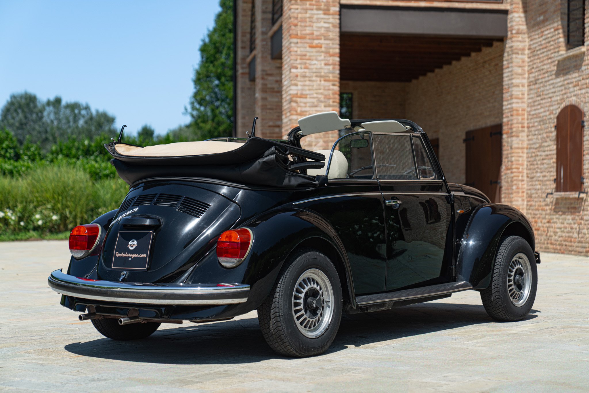 Volkswagen MAGGIOLONE CABRIOLET 1303 