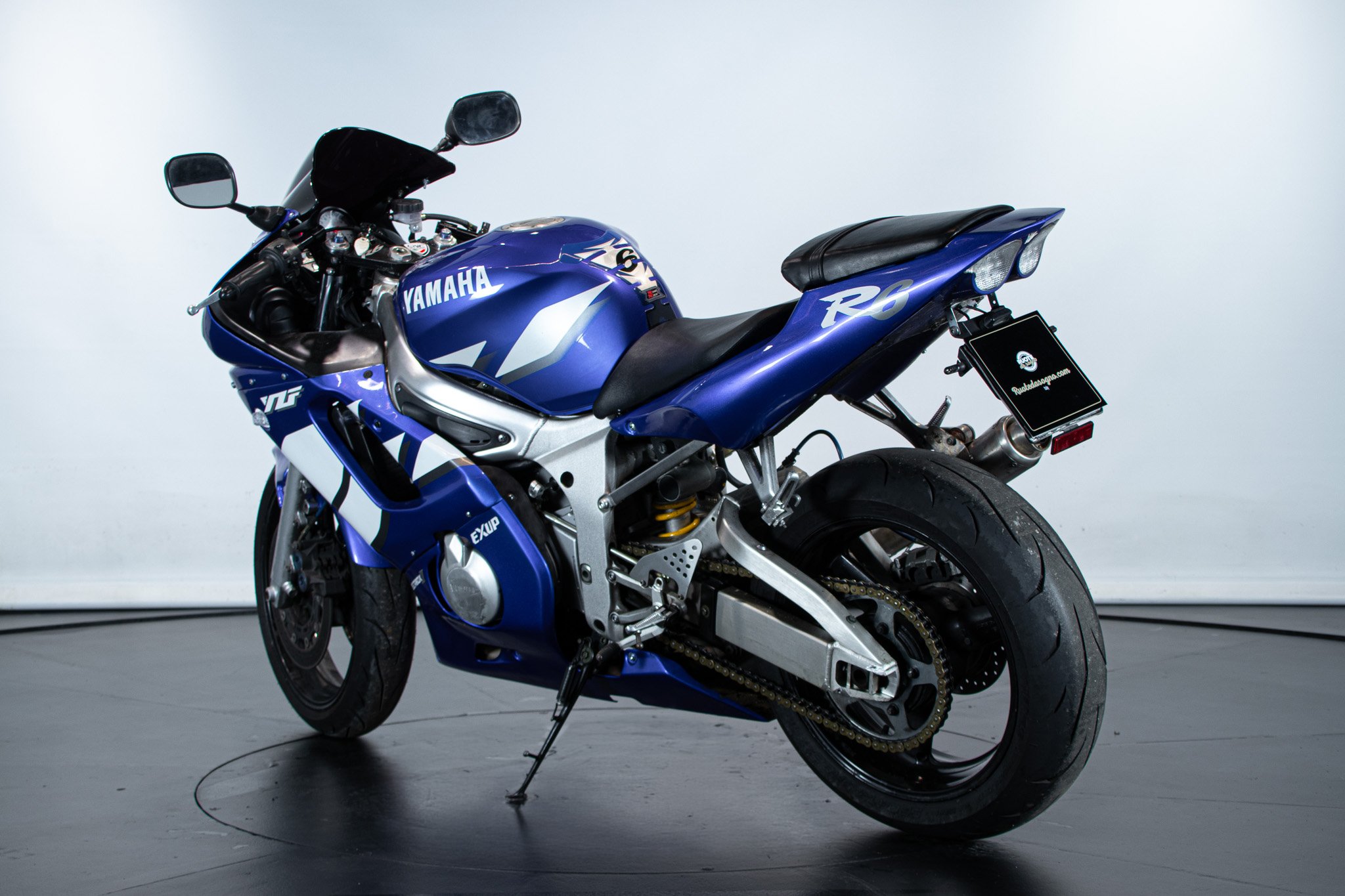 Yamaha R6 