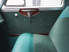 Chrysler Imperial Imperial Custom